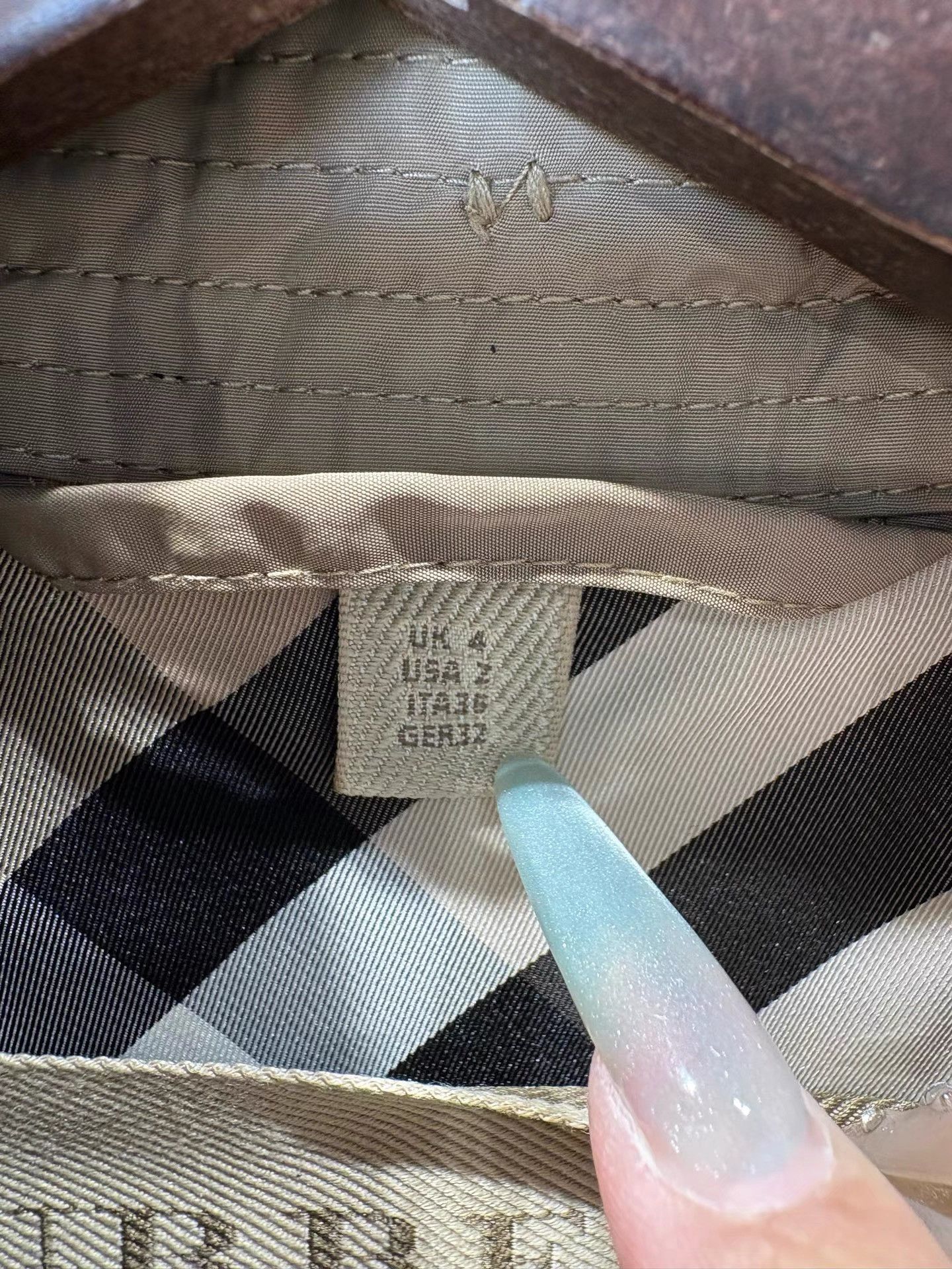 Burberry Burberry Khaki Belted Slim-fit Short Hooded Trench Coat K36 Size XS / US 0-2 / IT 36-38 - 3 Thumbnail