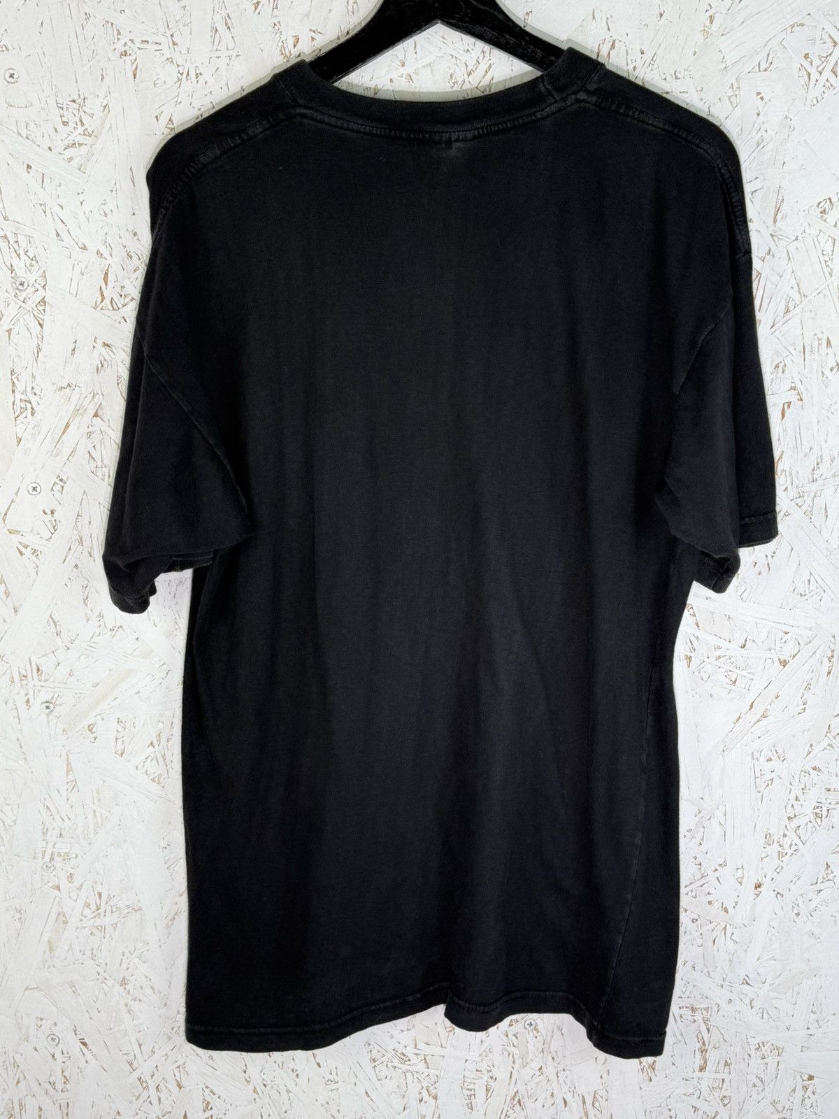 Band Tees Vintage HIM Band Heartagram Logo Ville Valo Band T-Shirt XL Size US L / EU 52-54 / 3 - 4 Thumbnail
