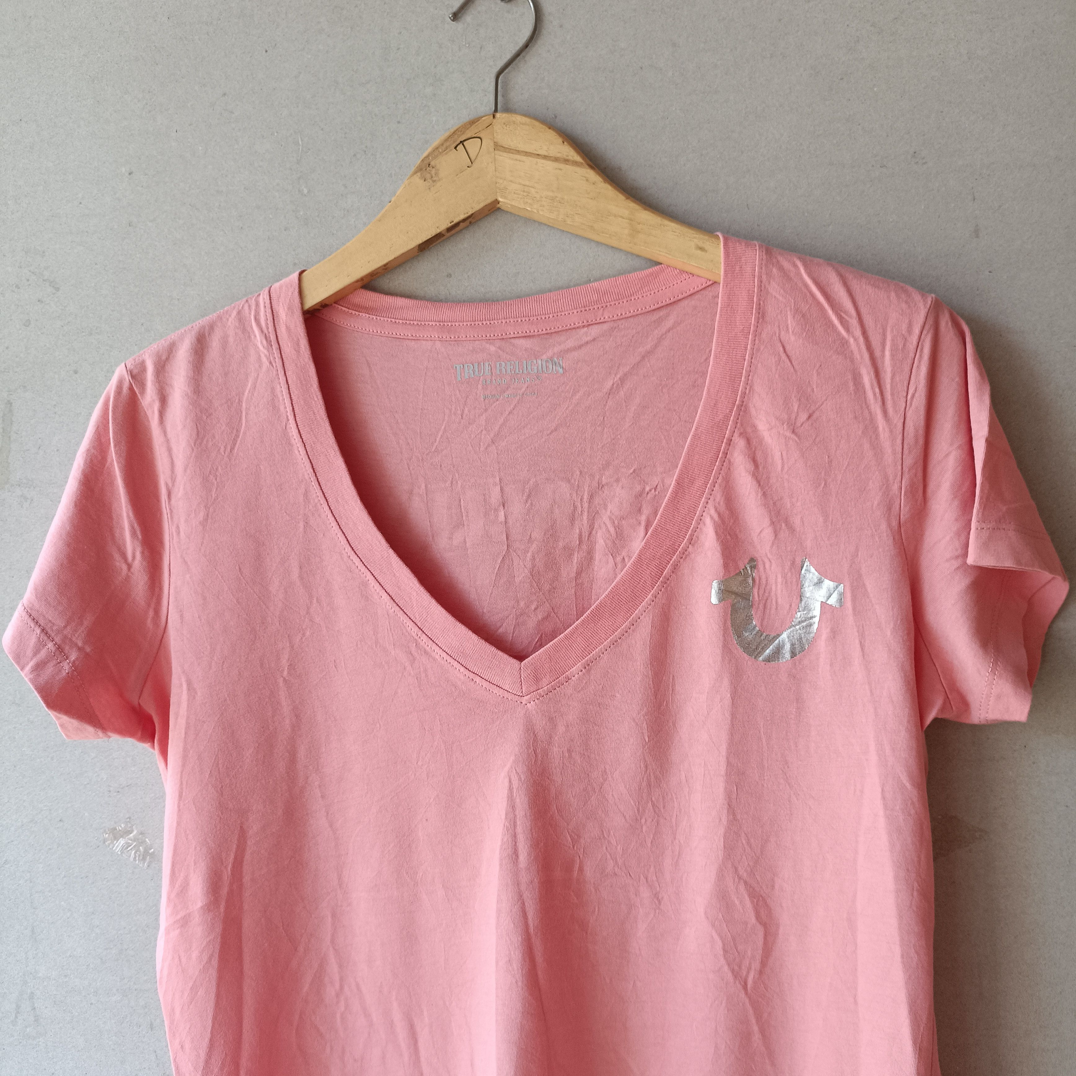 True Religion True Religion Foil Slim Vneck Shirt Pink baby tee y2k 2000s Size S / US 4 / IT 40 - 5 Thumbnail
