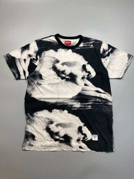 Supreme 2025 ballerina tee