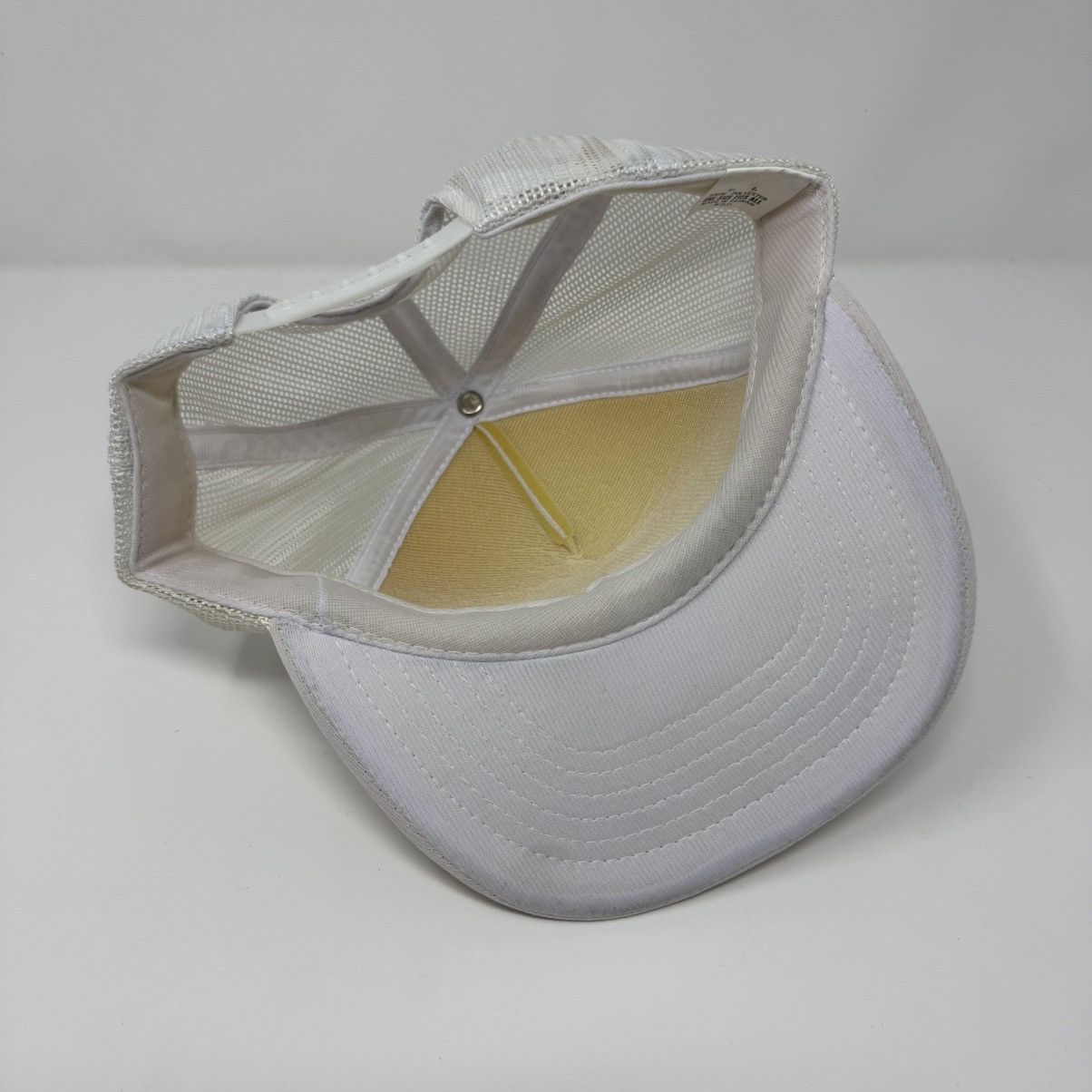 Vintage VINTAGE Polyester Mesh Back Pontiac Winners Circle Snapback Size ONE SIZE - 3 Thumbnail