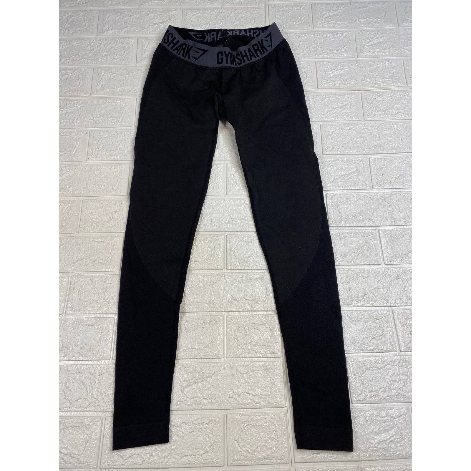 Gymshark Gymshark leggings Size 27" / US 4 / IT 40 - 1 Thumbnail