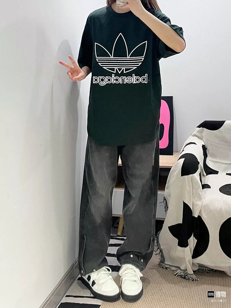 Balenciaga Balenciaga Adidas co-branded short sleeves Size US S / EU 44-46 / 1 - 6 Thumbnail