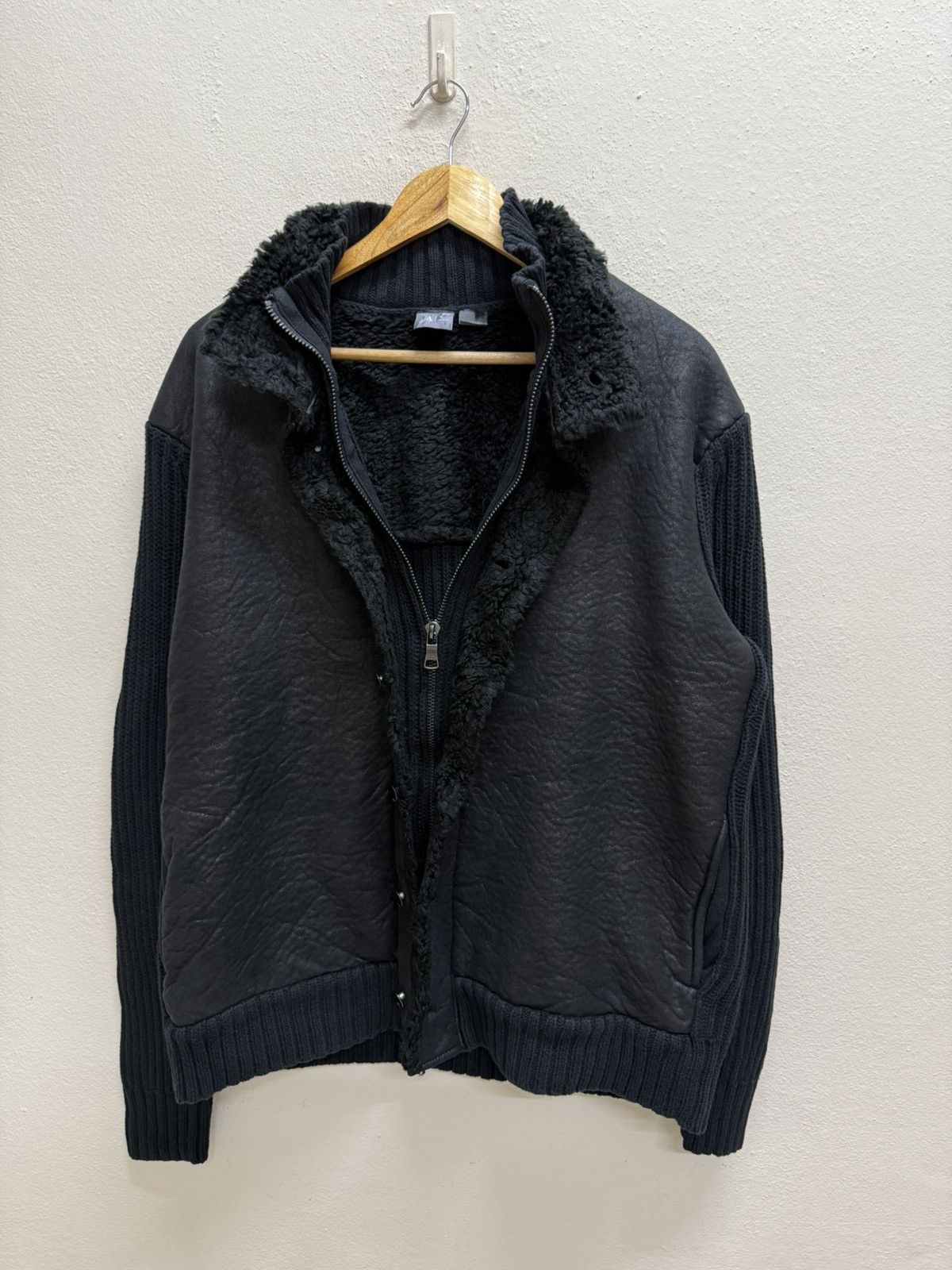 Armani Exchange Armani Exchange Black faux fur knit Jacket Size US L / EU 52-54 / 3 - 17 Thumbnail