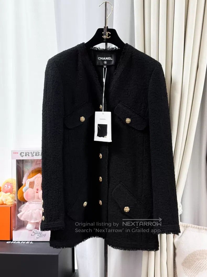 Chanel Chanel Golden glazed flower buckle diagonally inserted fou Size XS / US 0-2 / IT 36-38 - 1 Thumbnail