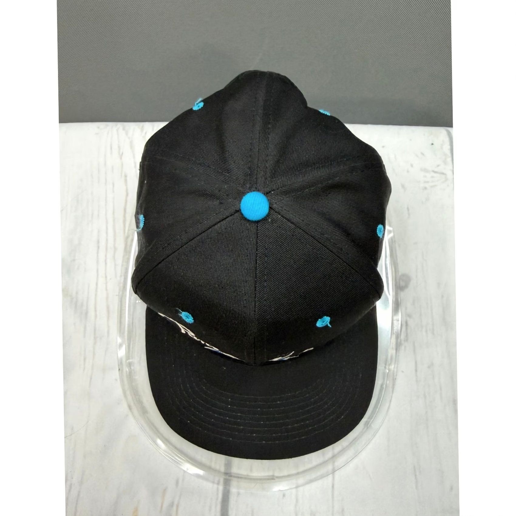 NFL VINTAGE AJD Team NFL Carolina Panthers Hat Mens Black Snapback OSFA Size US 35 - 2 Thumbnail