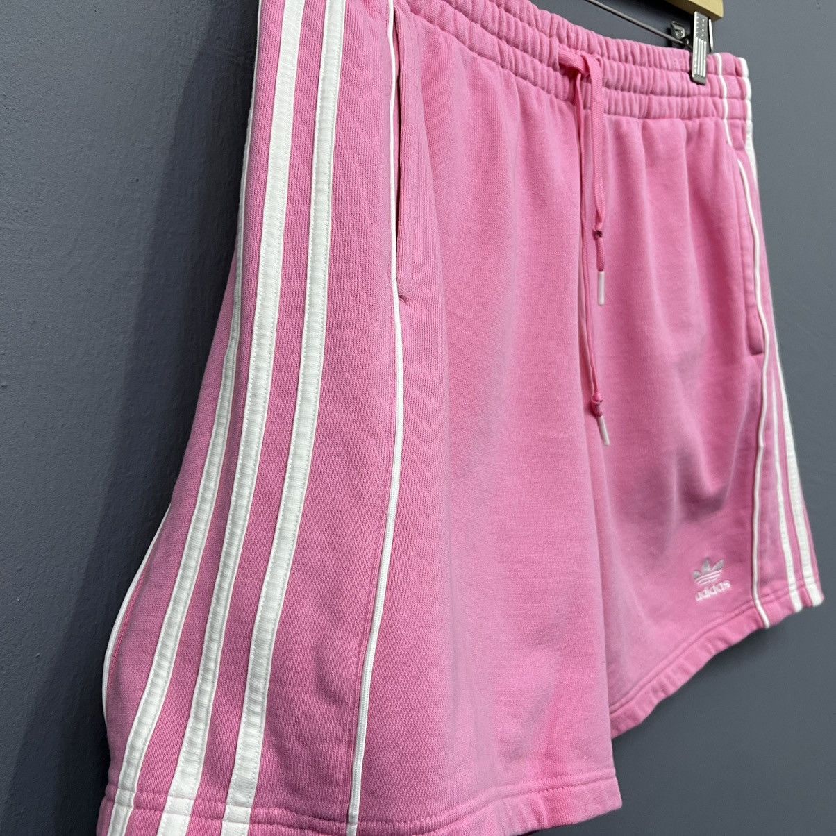 Adidas Adidas Rekive 3 Stripes Shorts Size US 32 / EU 48 - 5 Thumbnail