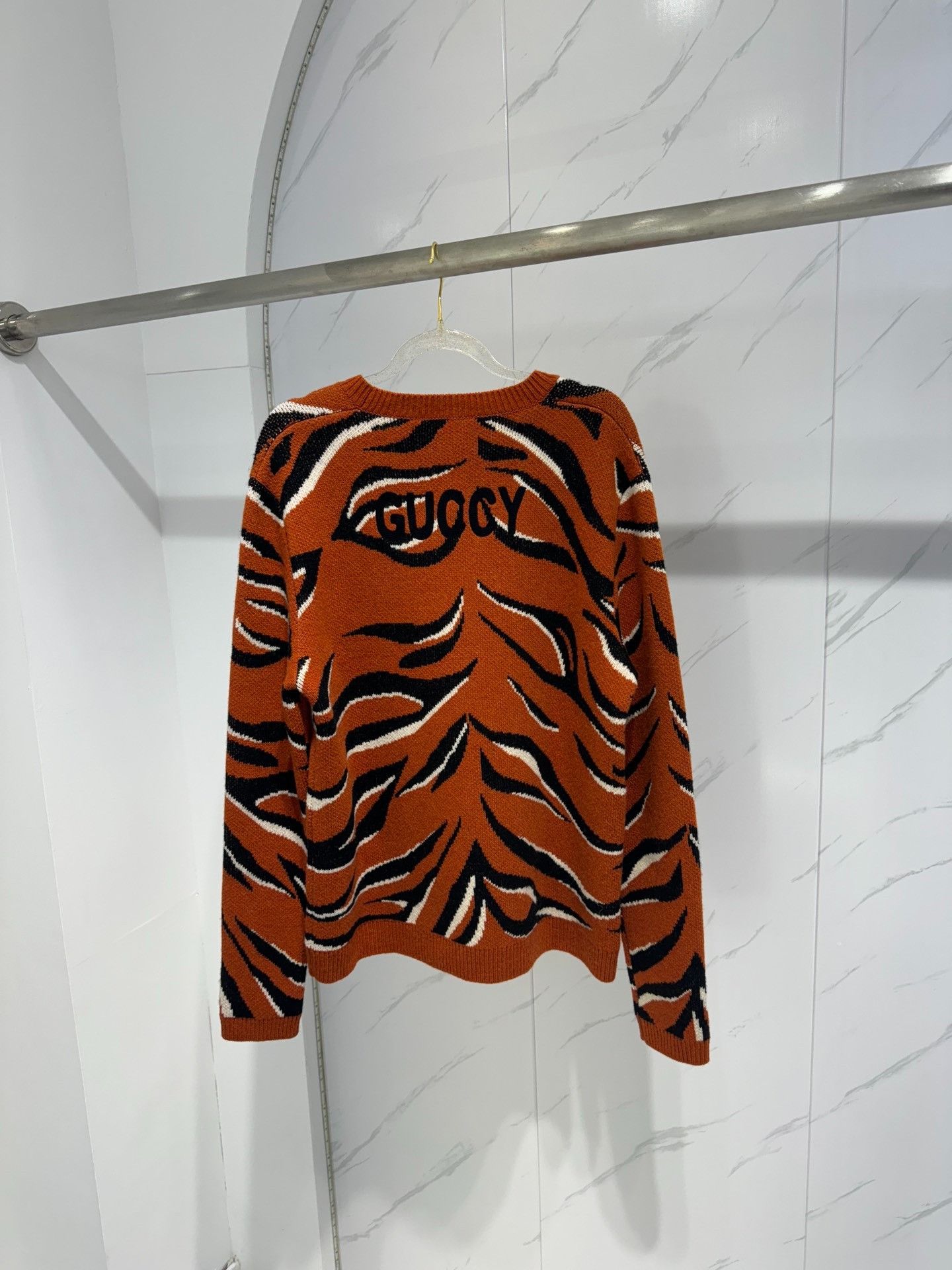 Gucci Gucci Tiger Pattern Tiger Head Printed Sweater Size US XS / EU 42 / 0 - 2 Thumbnail