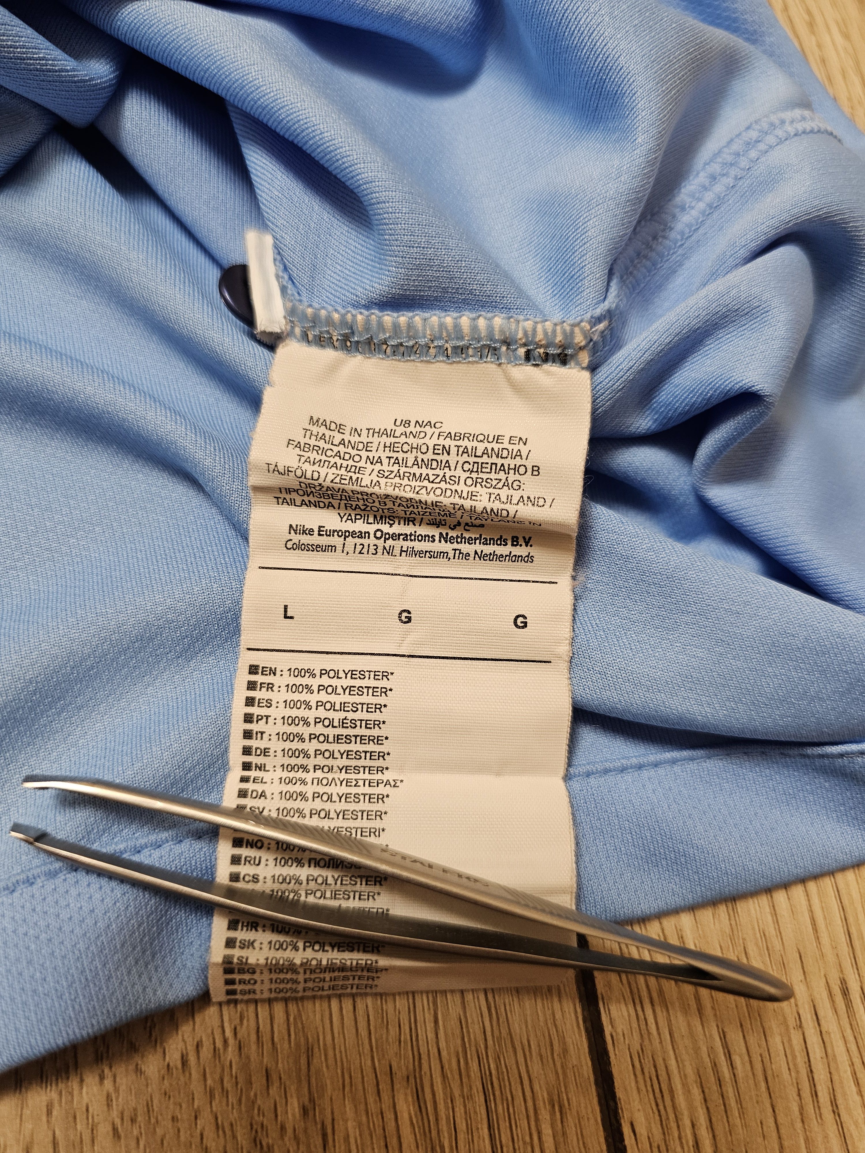 Nike MANCHESTER CITY 2018 2019 HOME FOOTBALL SHIRT SOCCER JERSEY Size US L / EU 52-54 / 3 - 10 Thumbnail