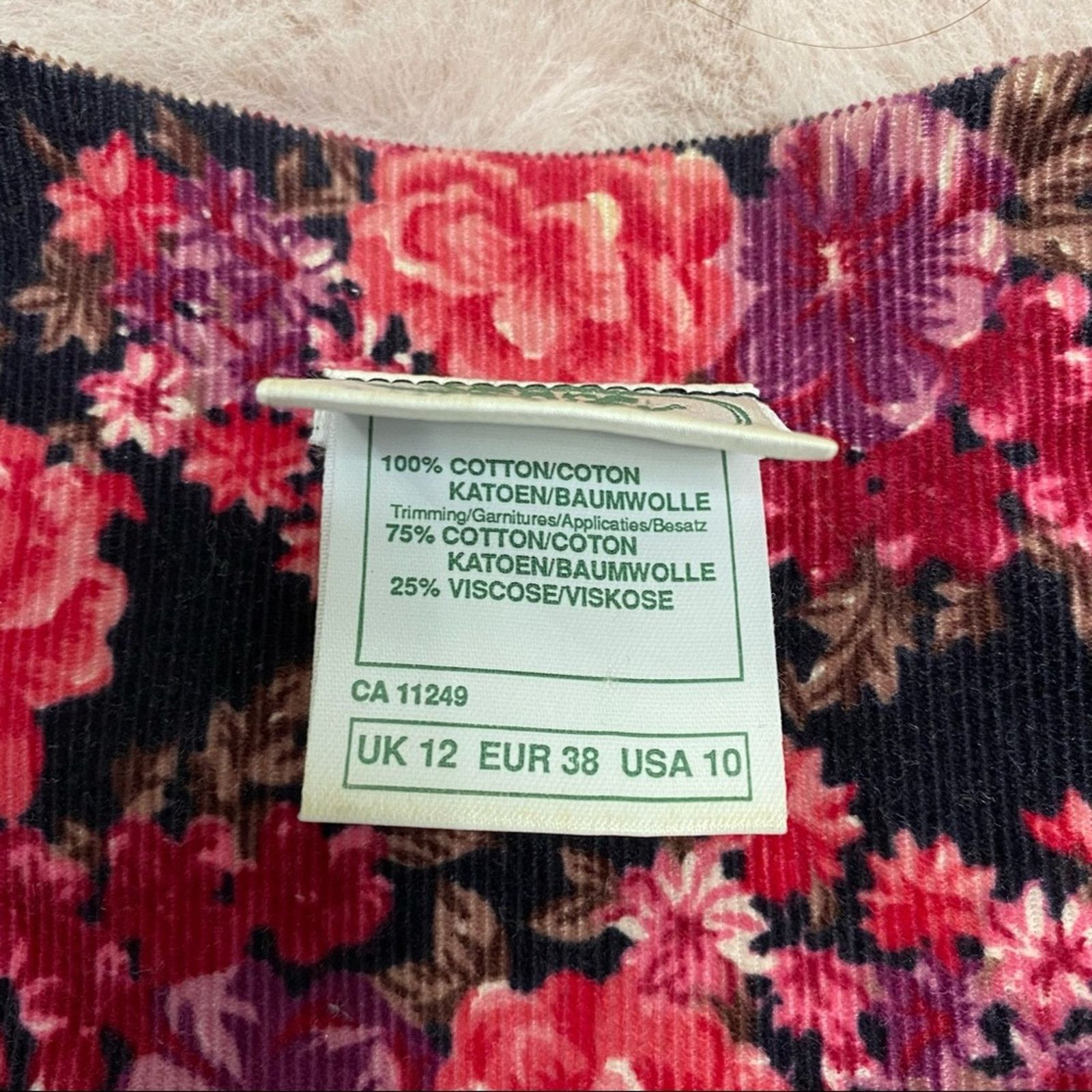Laura Ashley Laura Ashley Vintage Corduroy Floral Dress Sz 10 Velvet Midi Size L / US 10 / IT 46 - 14 Thumbnail