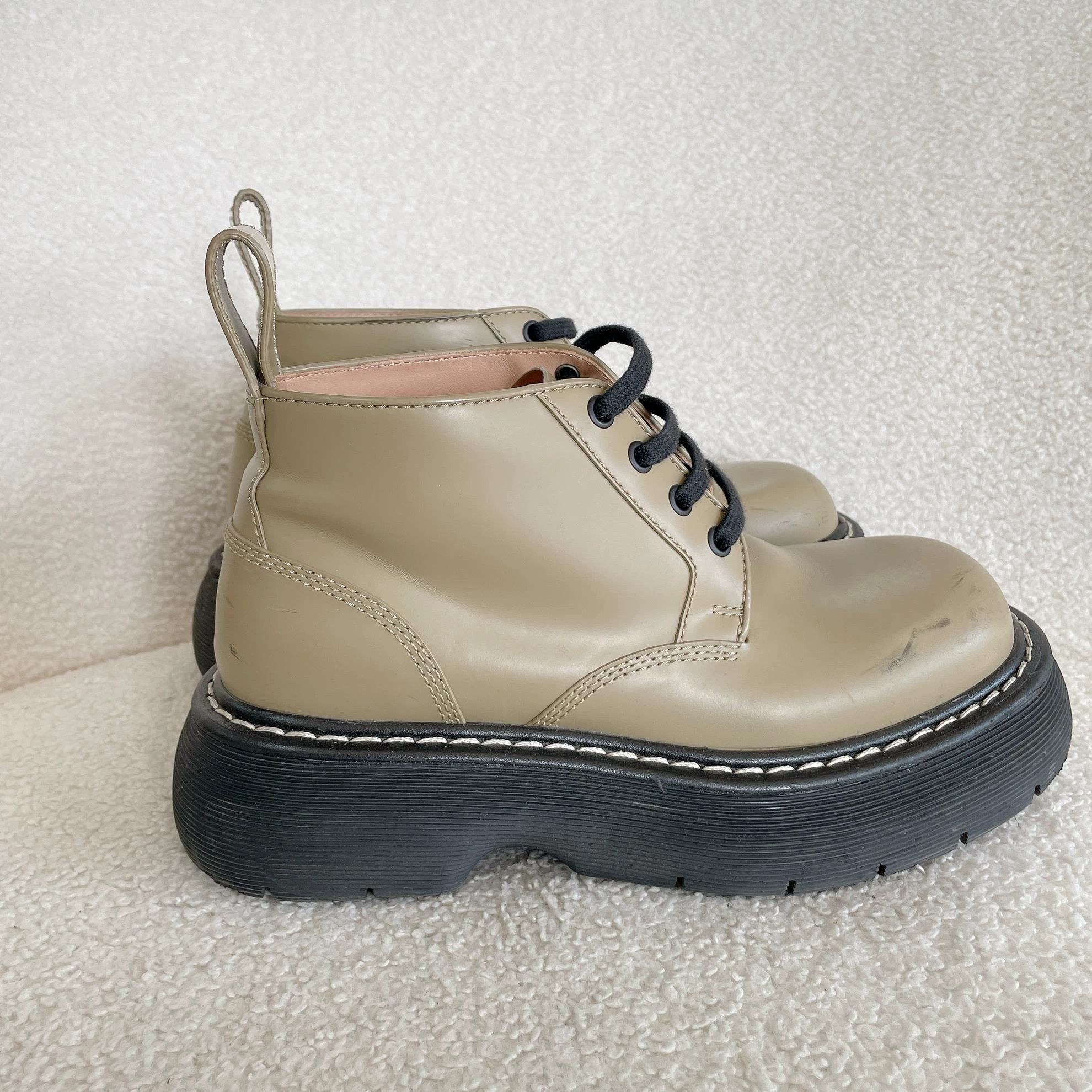 Bottega Veneta Bottega Veneta mung bean green thick sole combat boots 37.5 Size US 7.5 / IT 37.5 - 4 Thumbnail