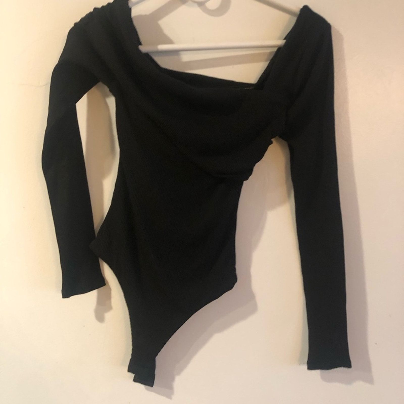 NBDN Nobrandedon Lovers and friends thing bodysuit drape shoulder. Size XXS / US 00 / IT 34 - 2 Thumbnail