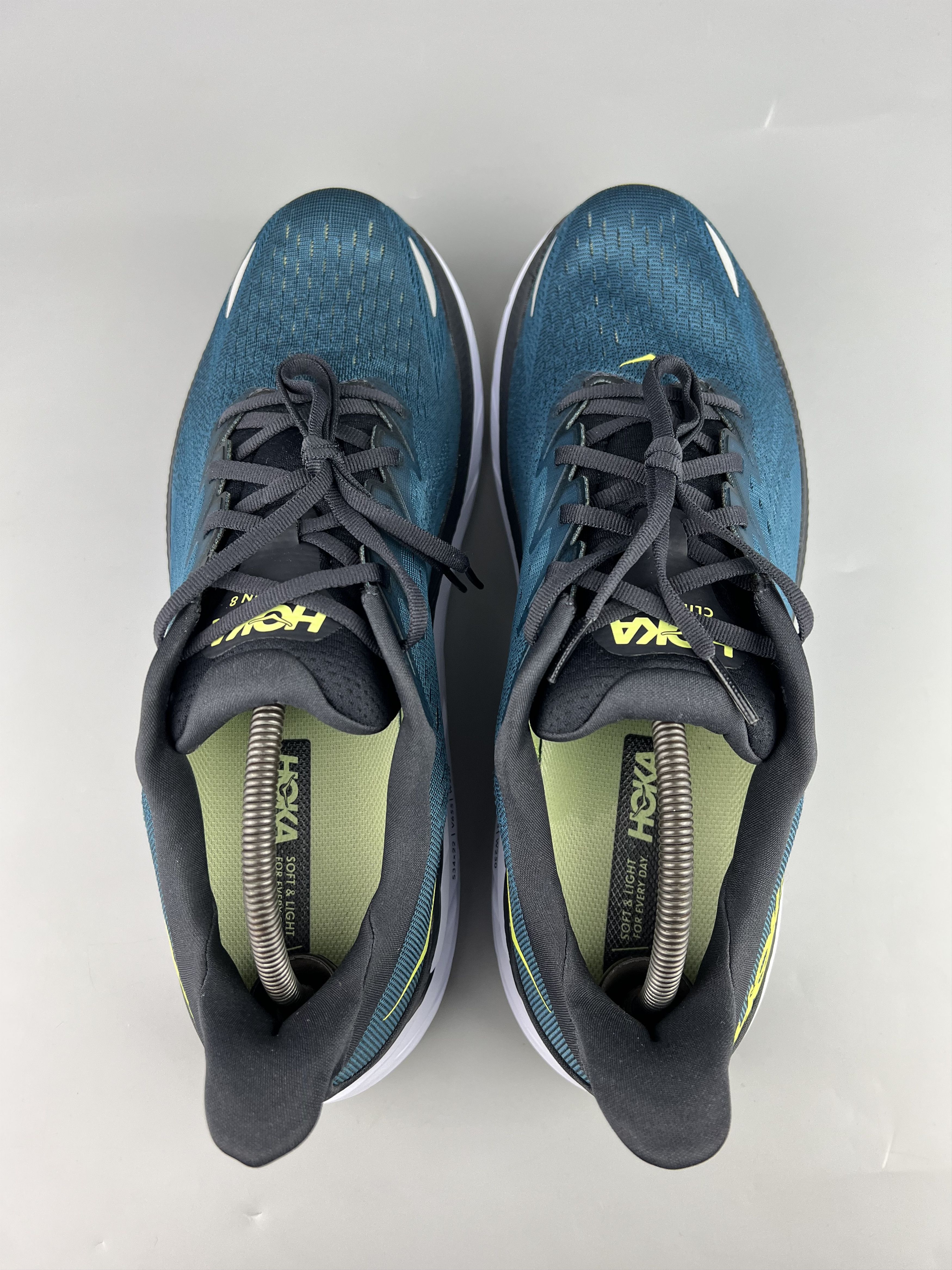 Hoka Hoka One One Clifton 8 Wide Running Shoes Walking Gym Size US 12.5 / EU 45-46 - 4 Thumbnail