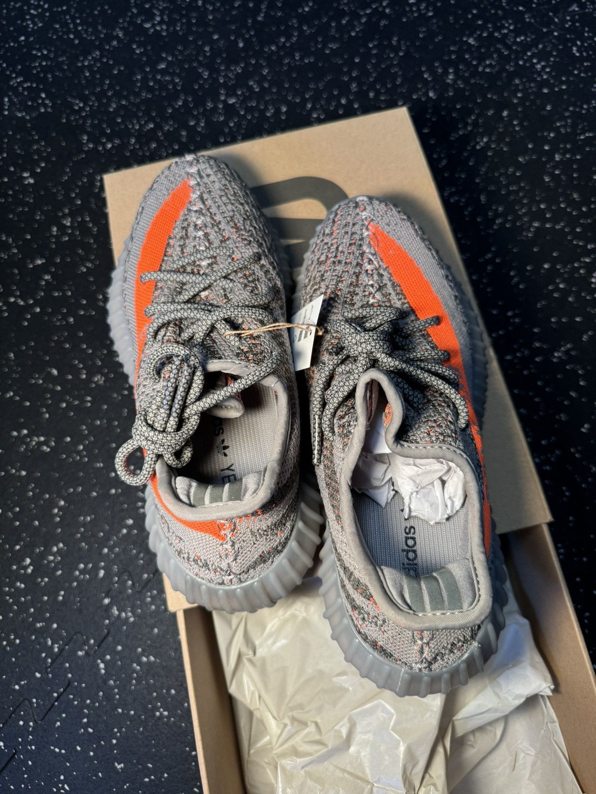 Adidas × Yeezy adidas Yeezy Boost 350 V2 Beluga Reflective (Size 6) Size US 6 / EU 39 - 4 Thumbnail