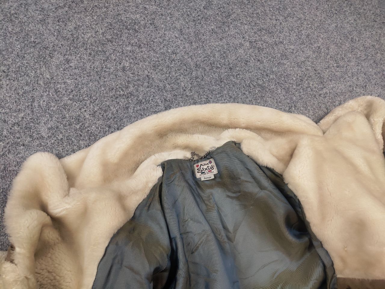 Miss Sixty Vintage Y2K Miss Sixty double-breasted coat Fur Jacket LGB Size L / US 10 / IT 46 - 22 Thumbnail