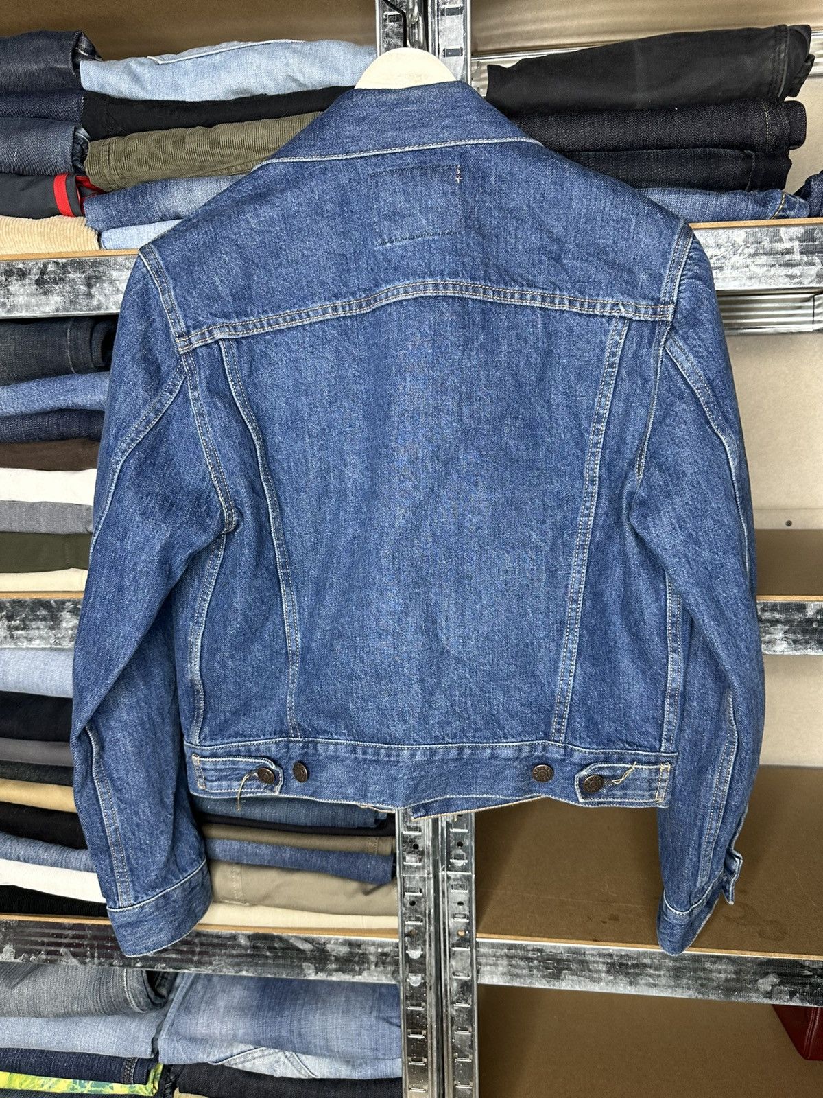 Acne Studios Acne Studios Blå Konst Denim Jacket Classic Trucker Jacket Size XS / US 0-2 / IT 36-38 - 2 Thumbnail