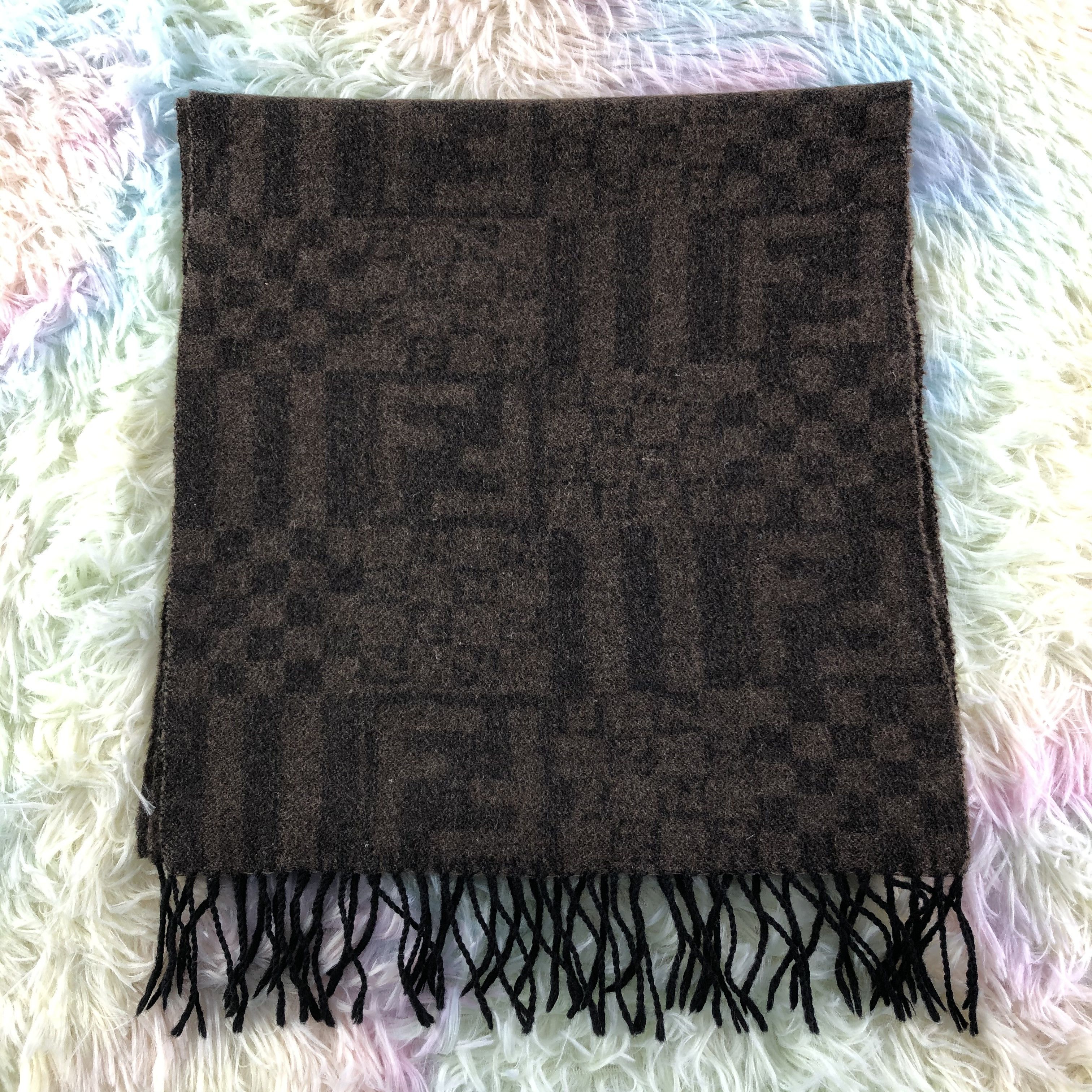 Vintage Fendi Scarf / Muffler / Neckwear Size ONE SIZE - 2 Thumbnail
