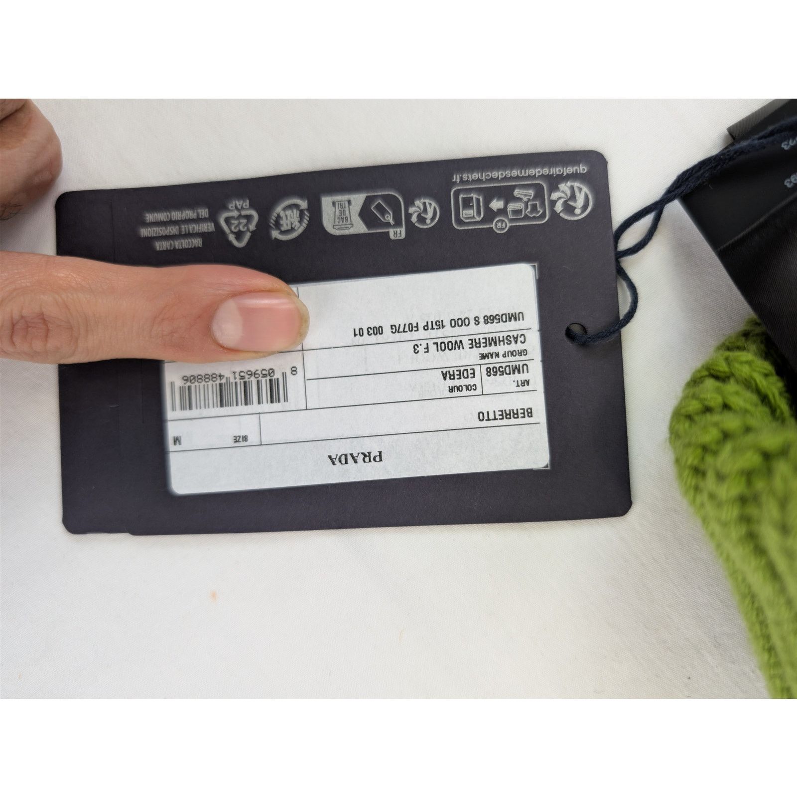 Prada o1rshd1 Size: M / Beanie Cap / Hat in Green Size ONE SIZE - 16 Thumbnail