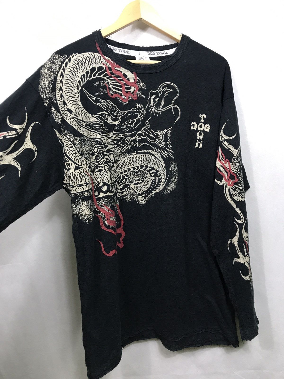 JNCO Rare Vintage Dog Town Tatoo Dragon Long Sleeve Size US L / EU 52-54 / 3 - 4 Thumbnail