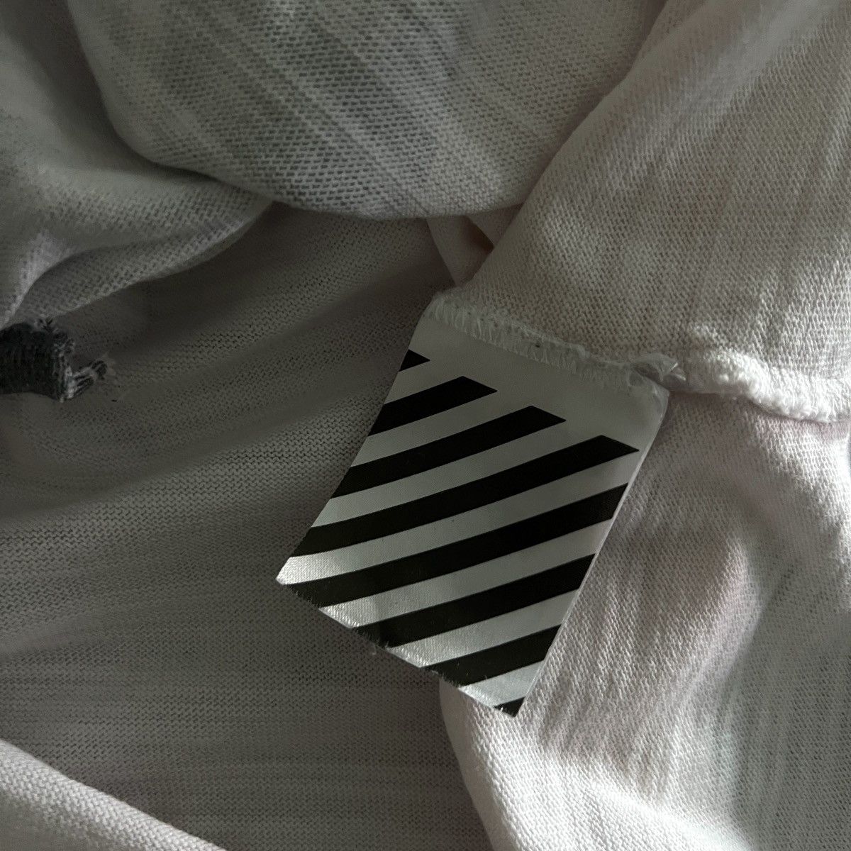Off-White Off-White T-shirt Size US S / EU 44-46 / 1 - 10 Thumbnail