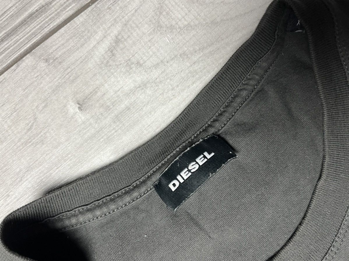 Diesel Diesel T-shirt box logo size XLarge Size US XL / EU 56 / 4 - 4 Thumbnail
