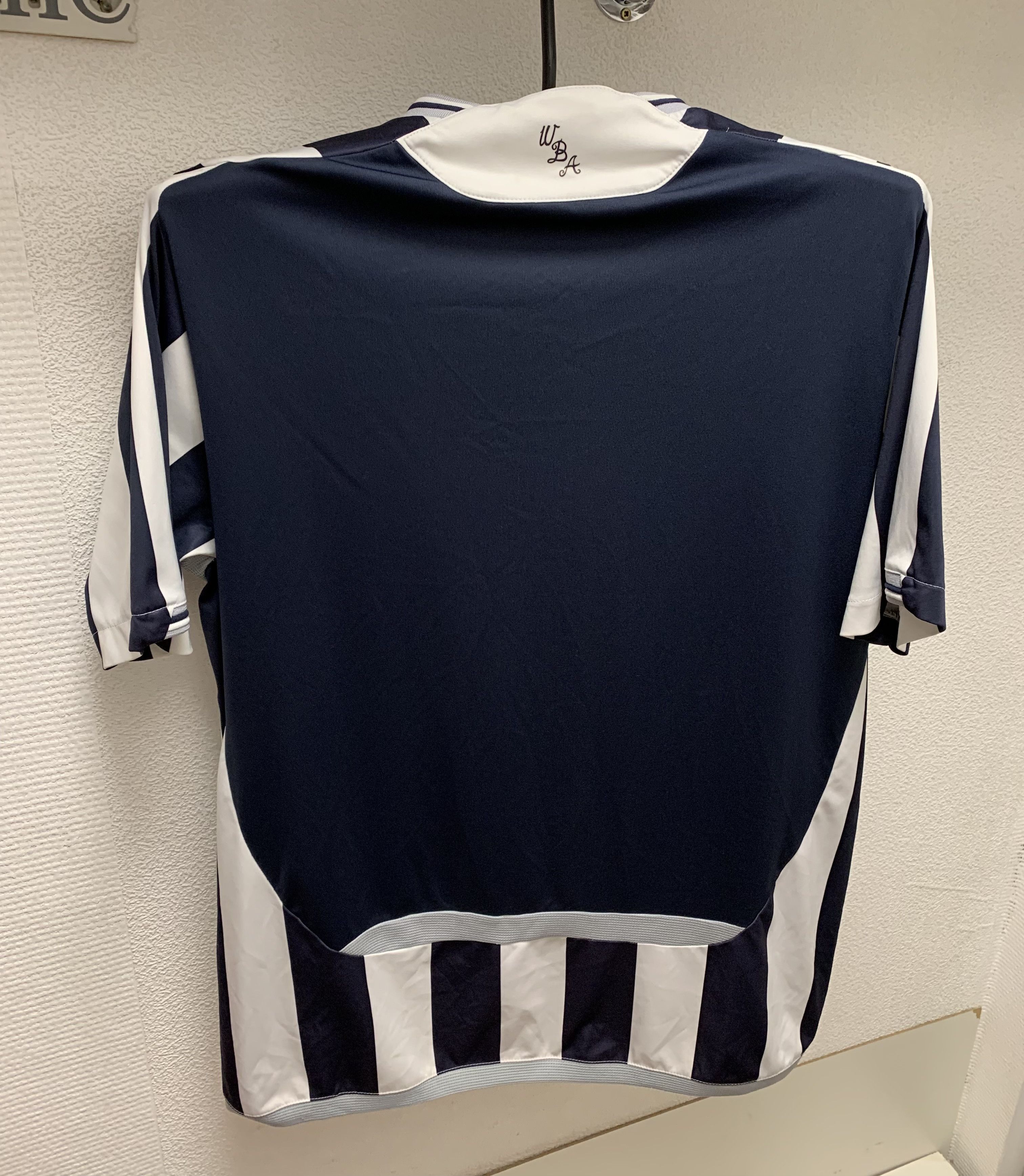 Umbro West Bromwich Albion umbro soccer jersey Xl 2009 Kane Size US XL / EU 56 / 4 - 2 Thumbnail