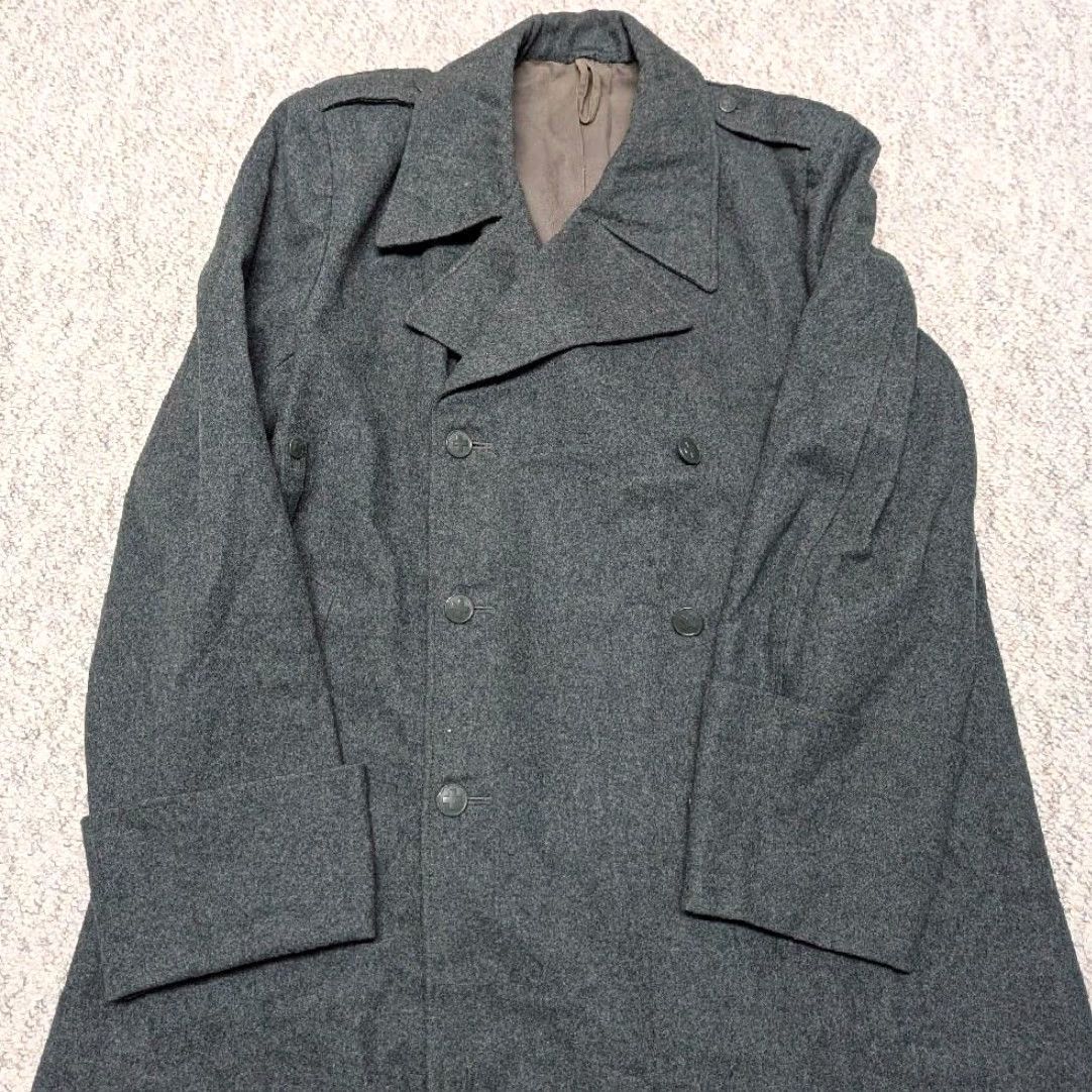Doublet VINTAGE Swiss Military Overcoat Coat Wool Green 44 L Men Size 44 Chest Double Breasted Wool UK40s 44 in 18.5" Shoulders Mens Size US L / EU 52-54 / 3 - 7 Thumbnail