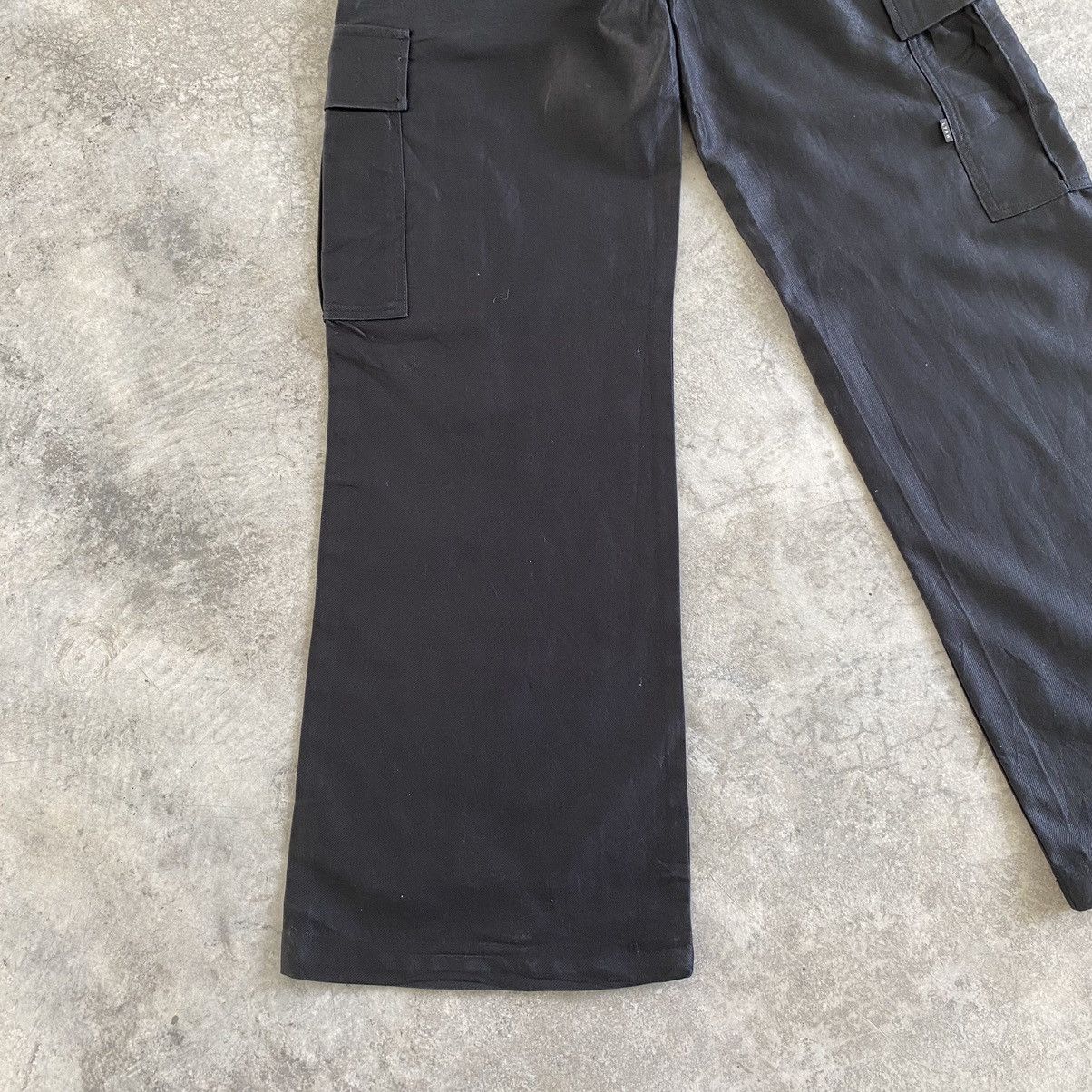 L7 Real Hip Vintage L7 Real Hip Coated Wide Leg Flared Cargo Pants Size US 31 - 16 Thumbnail