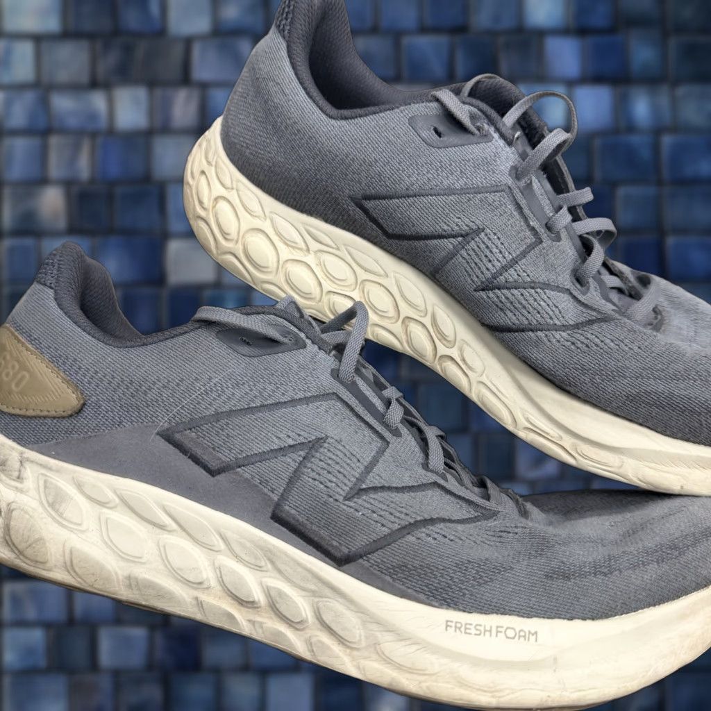 New Balance New Balance Fresh Foam 680 V8 M680RY8 NBY Men's Size 9 D Distressed Sneaker Gray Shoes Athletic Running Walking Gym & Training, Nike Shoes? Size US 10 / EU 43 - 1 Thumbnail