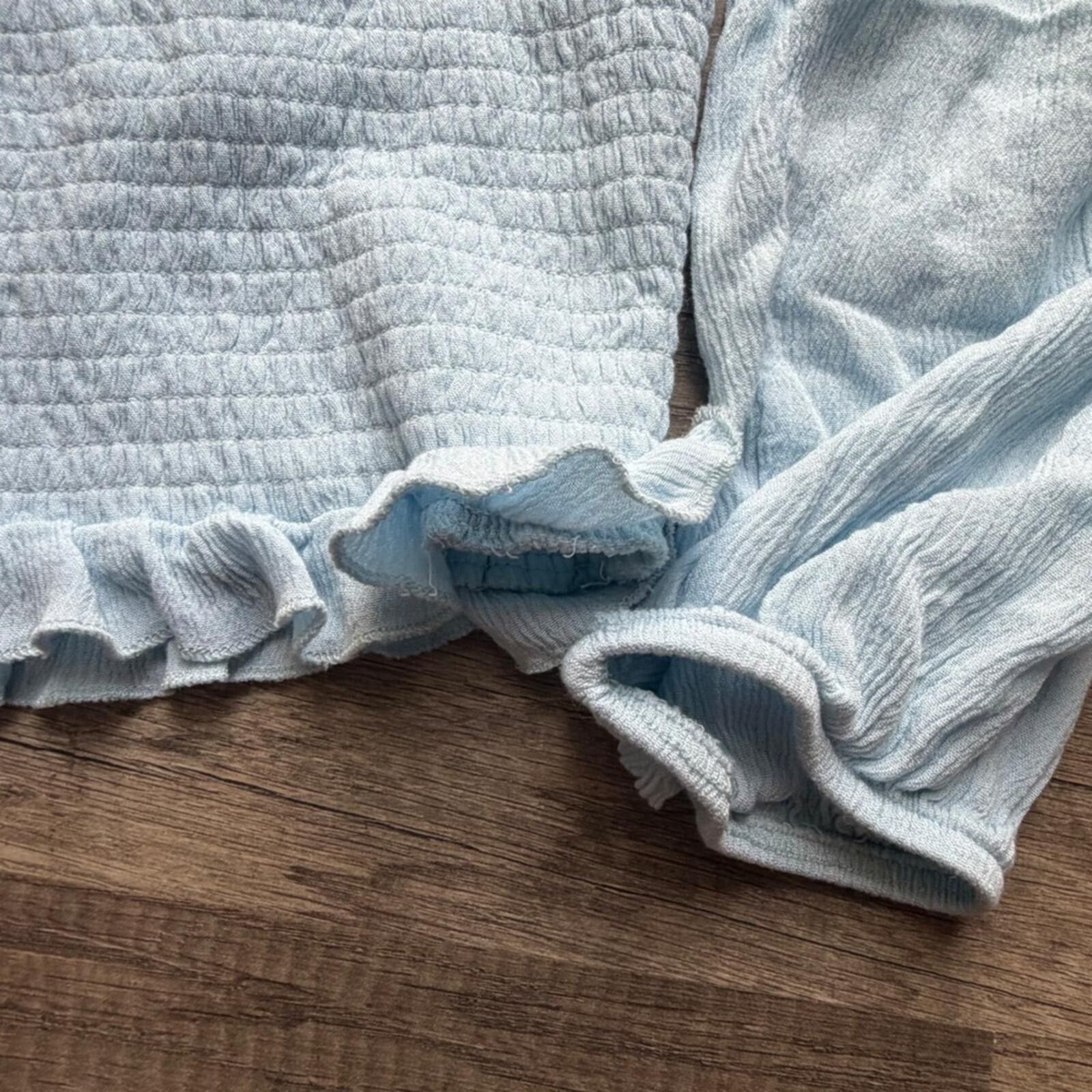 Other Celebrity Pink Womens Light Blue Smocked Crop Top Size M / US 6-8 / IT 42-44 - 2 Thumbnail