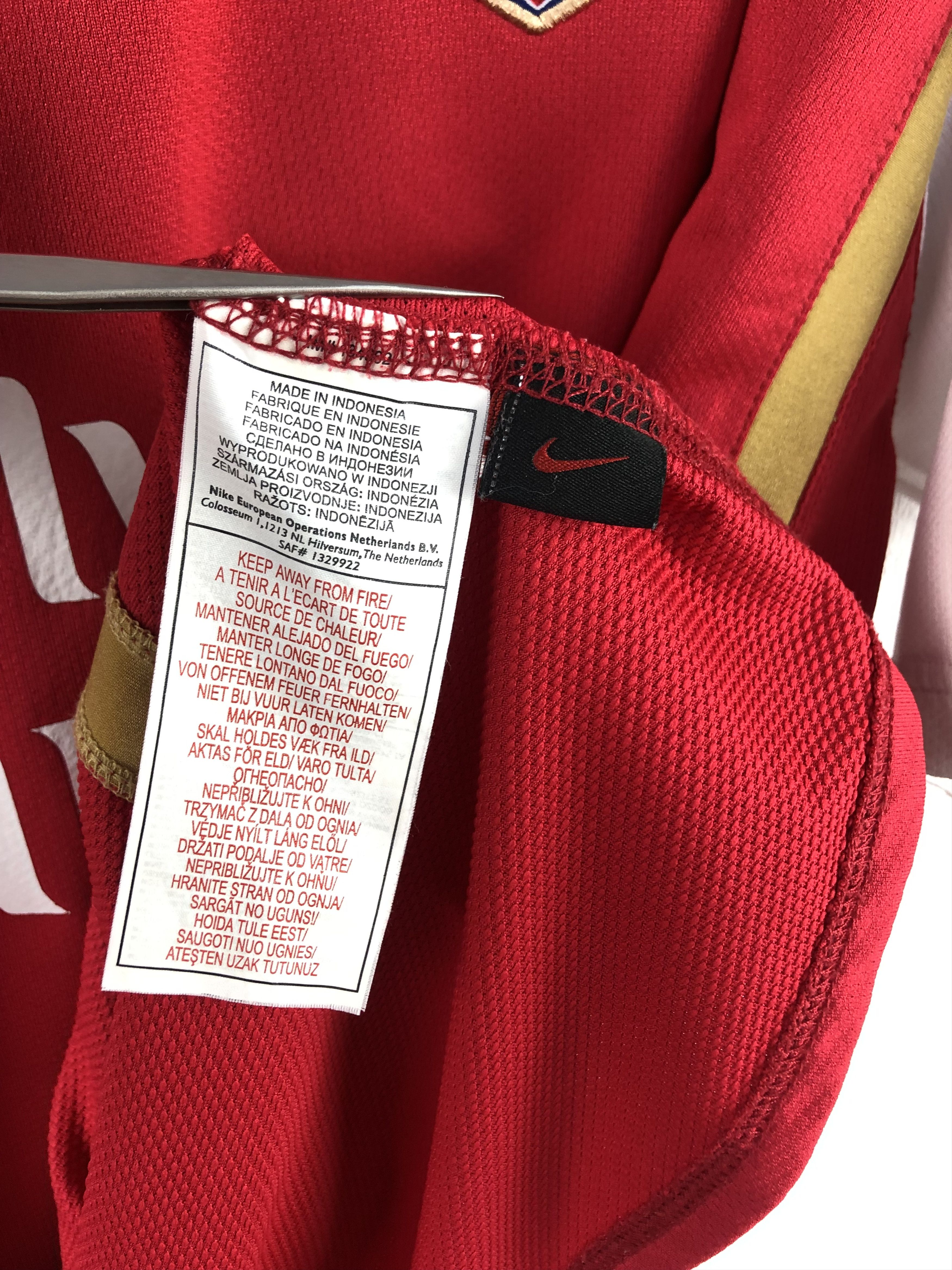 Nike Arsenal football shirt Soccer Nike Jersey Gunners Tee Hype Size US XL / EU 56 / 4 - 8 Thumbnail