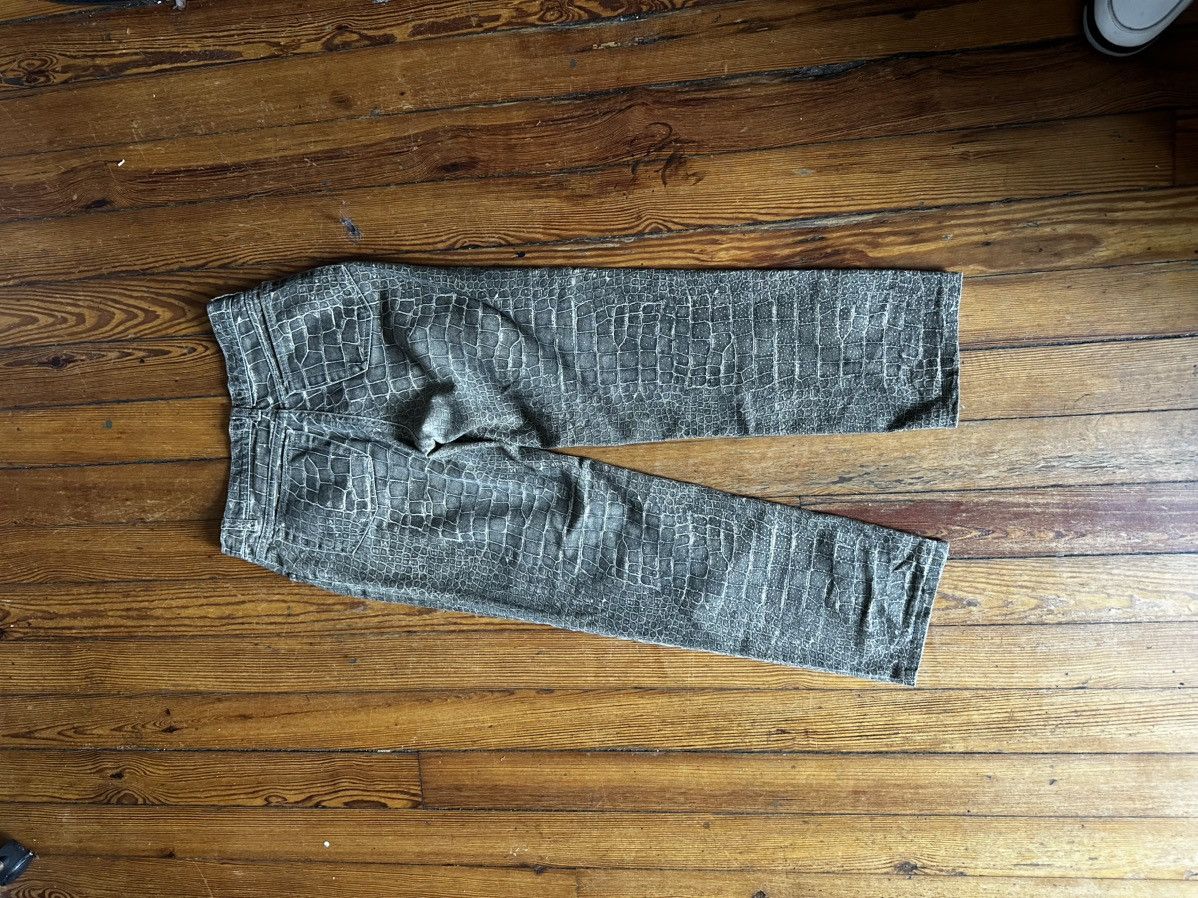 Roberto Cavalli Roberto Cavalli crocodile print jeans Size US 30 / EU 46 - 2 Thumbnail
