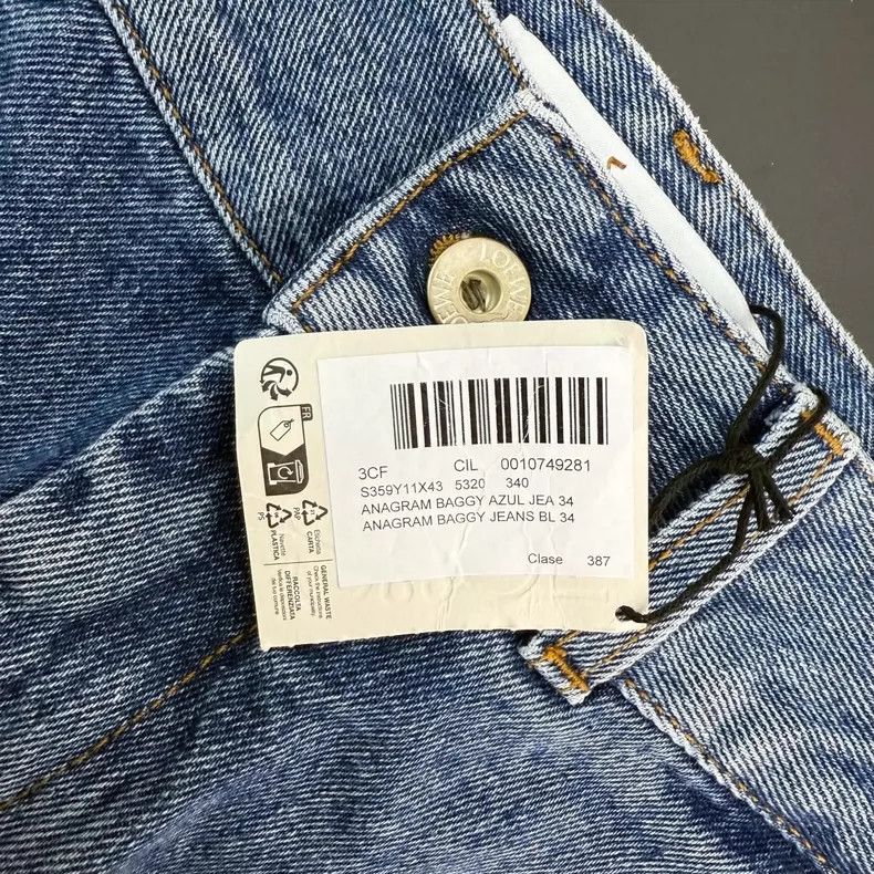 Loewe loewe Washed blue classic jeans 2504-Nextarrow Size US 34 / EU 50 - 9 Thumbnail