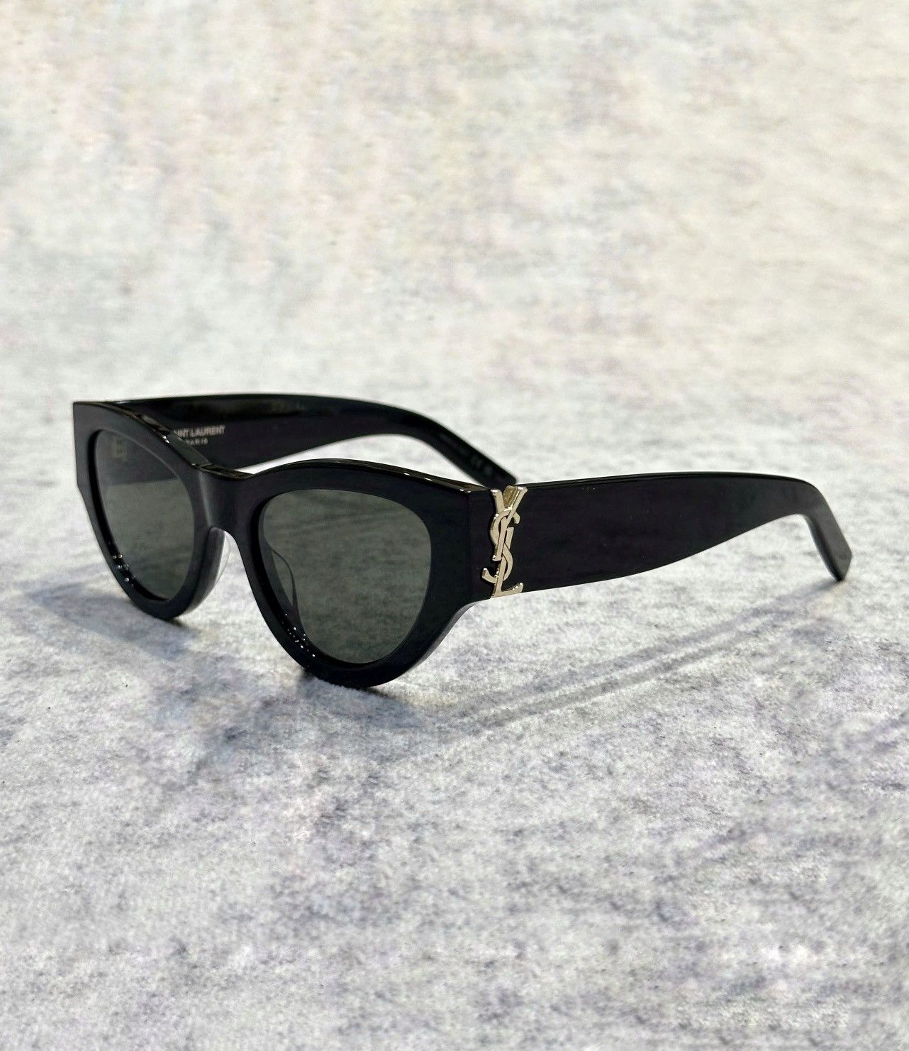 Saint Laurent Paris SAINT LAURENT SL M94 001 Size ONE SIZE - 1 Thumbnail