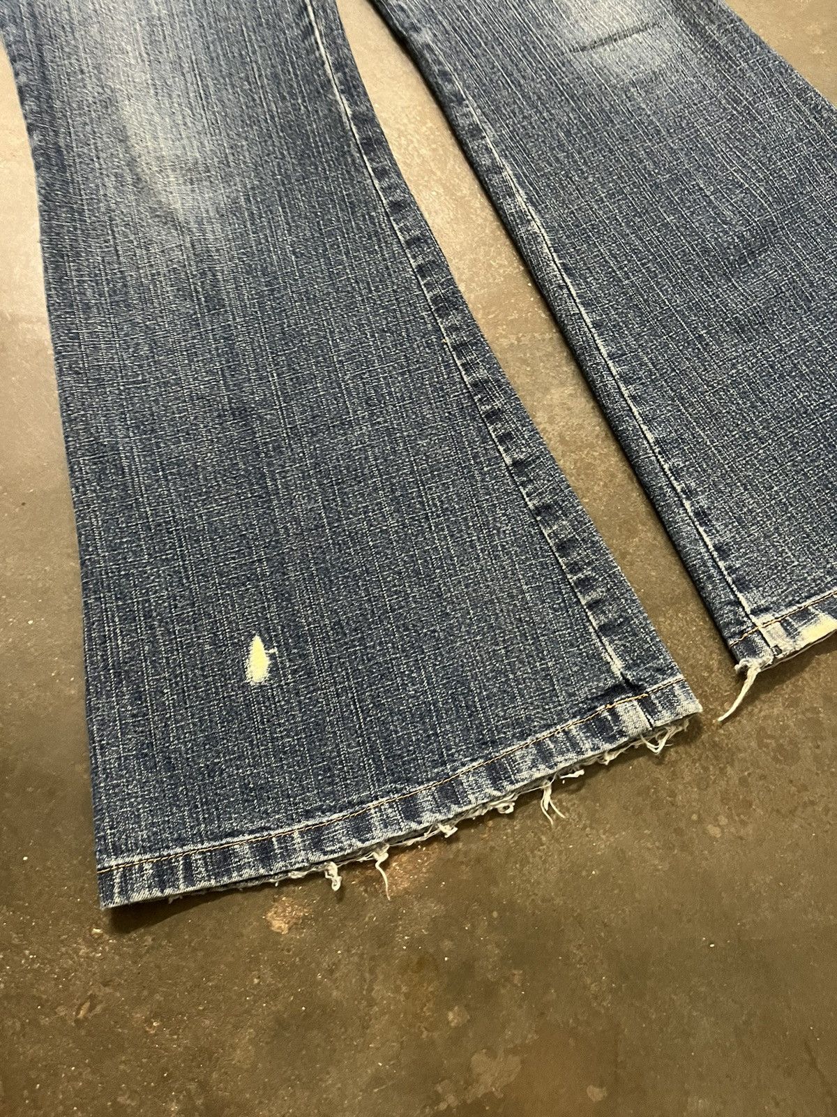 Tornado Mart Super Flare Jeans Bushpant low rise distressed F1 Size US 28 / EU 44 - 5 Thumbnail