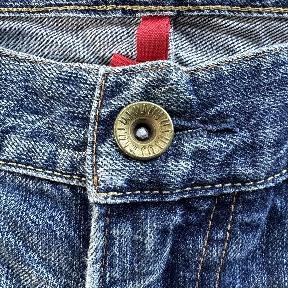 Japanese Brand Vintage Japanese Distressed Faded Jean Denim Pant W34 Size US 34 / EU 50 - 6 Thumbnail