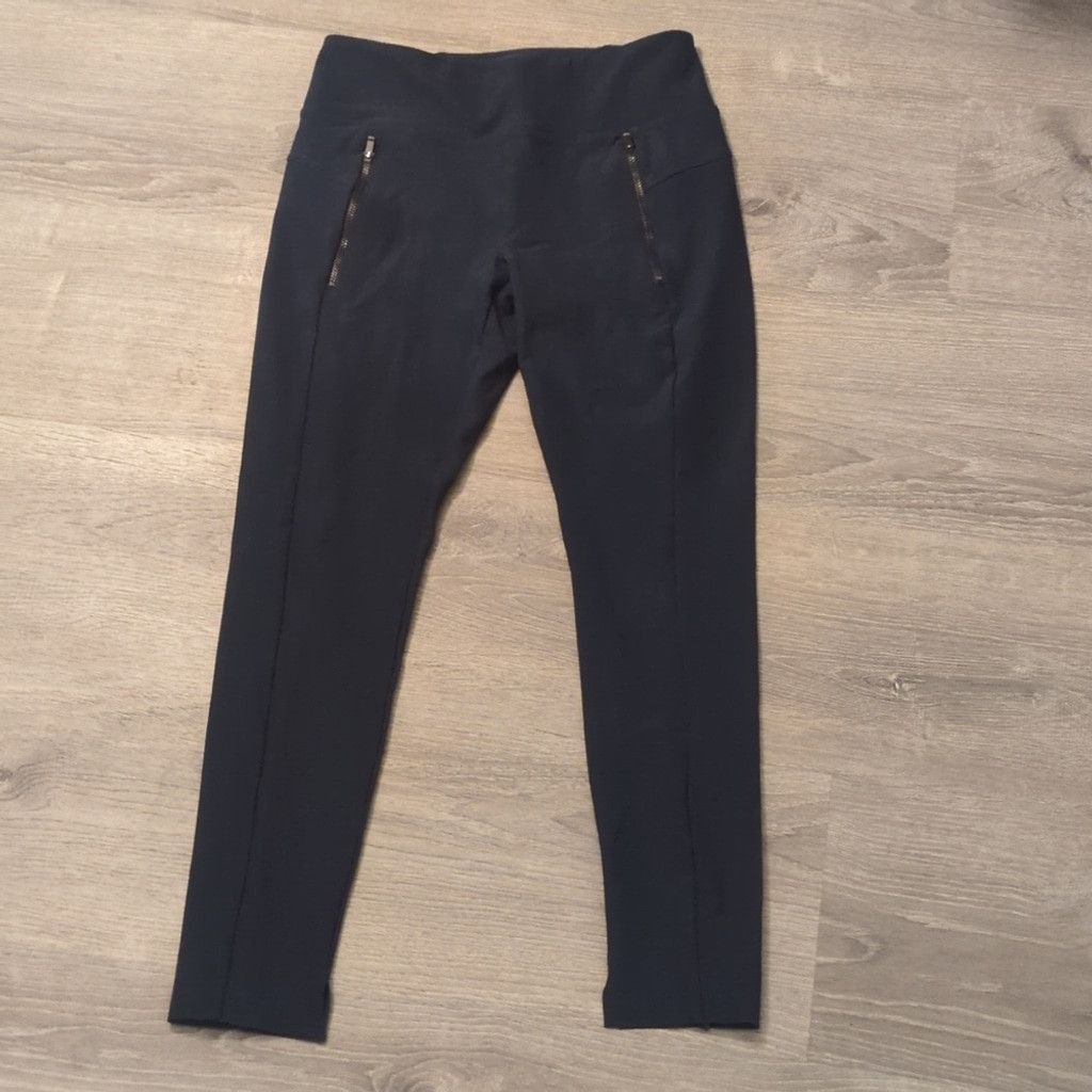 Athleta Athleta stellar tights size small Size 29" - 1 Thumbnail