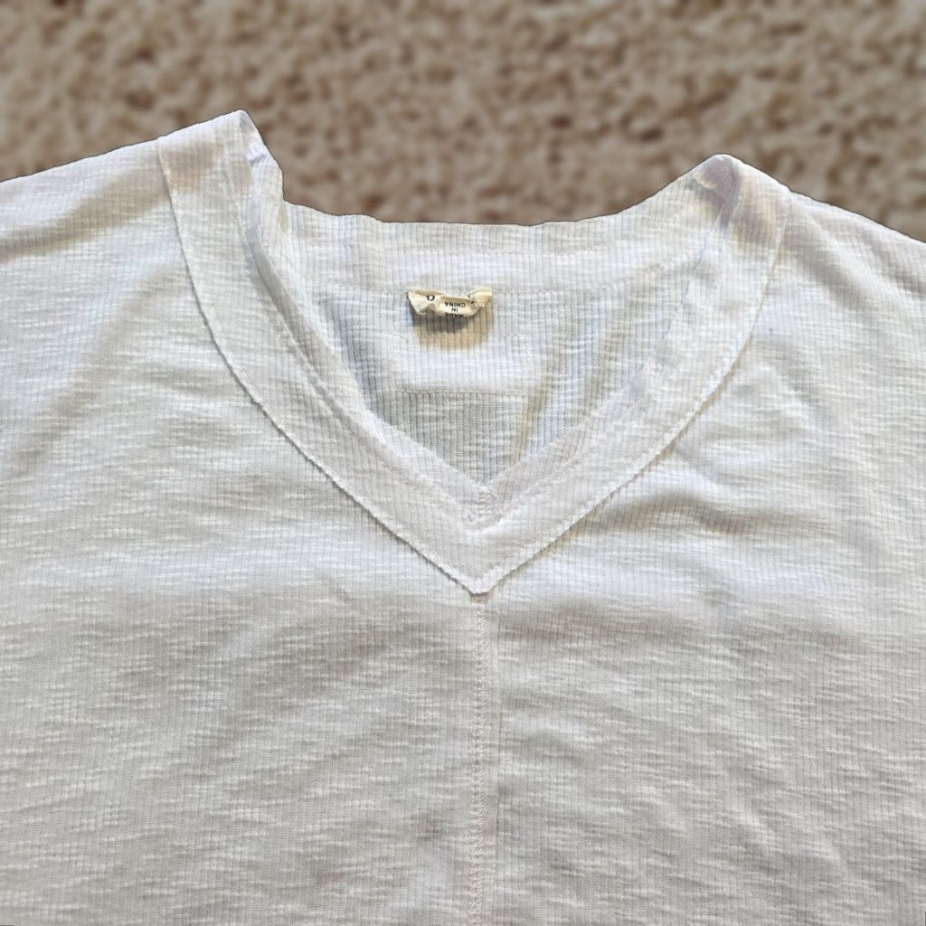 Vintage POL Top Womens Size Large White Oversized Long Sleeve Ribbed V Neck Casual Shirt Size L / US 10 / IT 46 - 1 Thumbnail