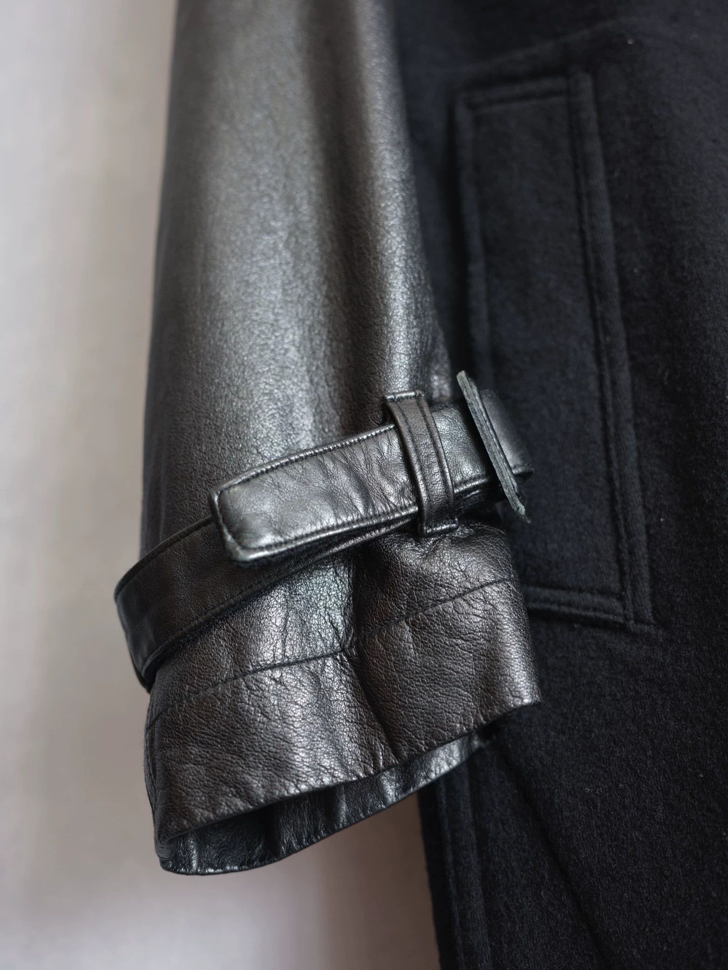Yohji Yamamoto YohjiYamamoto12AWWoolCoatLeatherSleeves&WaistBelt Size US L / EU 52-54 / 3 - 5 Thumbnail