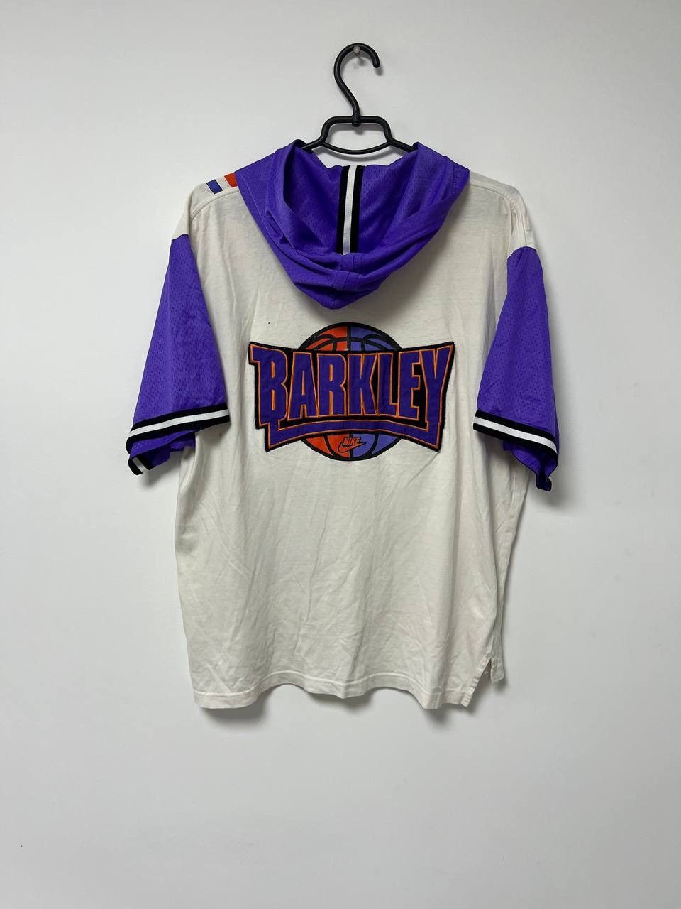 Nike Vintage 90s Phoenix Suns Charles Barkley T shirt Nba Nike L Size US L / EU 52-54 / 3 - 14 Thumbnail