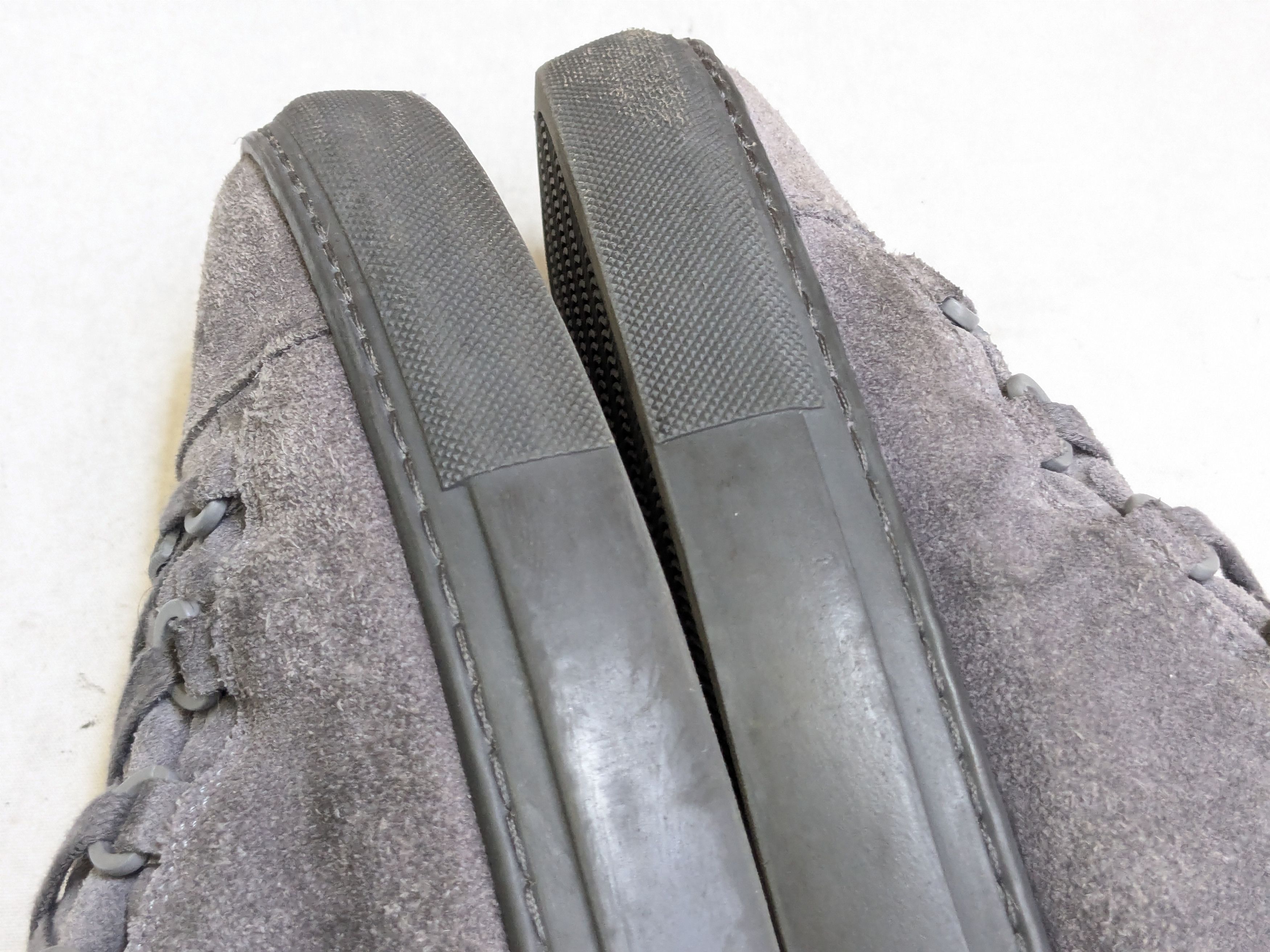 Balenciaga Balenciaga Arena Sneakers Gray 9 Low Tops Suede Size US 9 / EU 42 - 6 Thumbnail