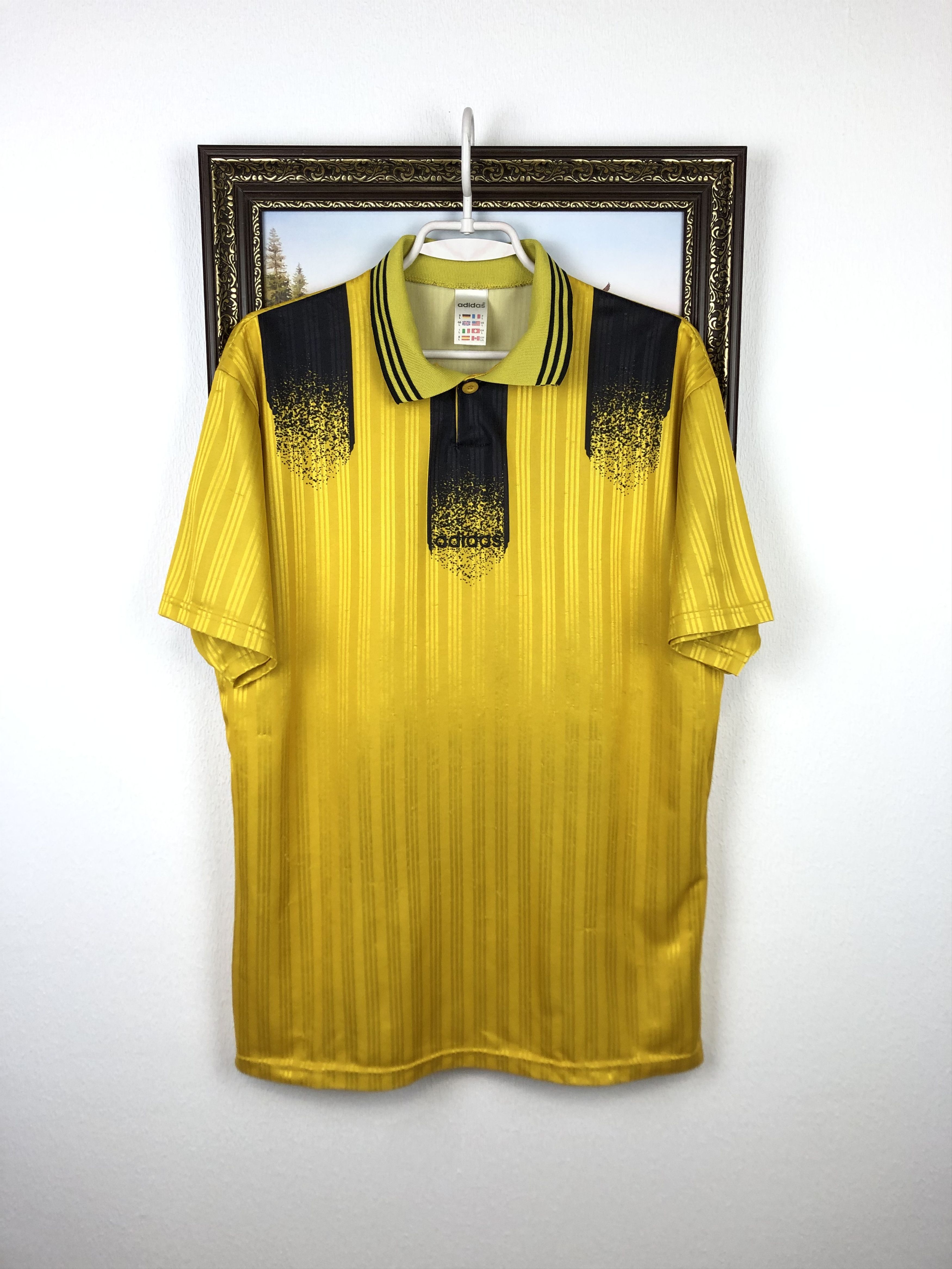 Adidas Vintage 90's Adidas Football Template Shirt Soccer Jersey Size US L / EU 52-54 / 3 - 1 Thumbnail