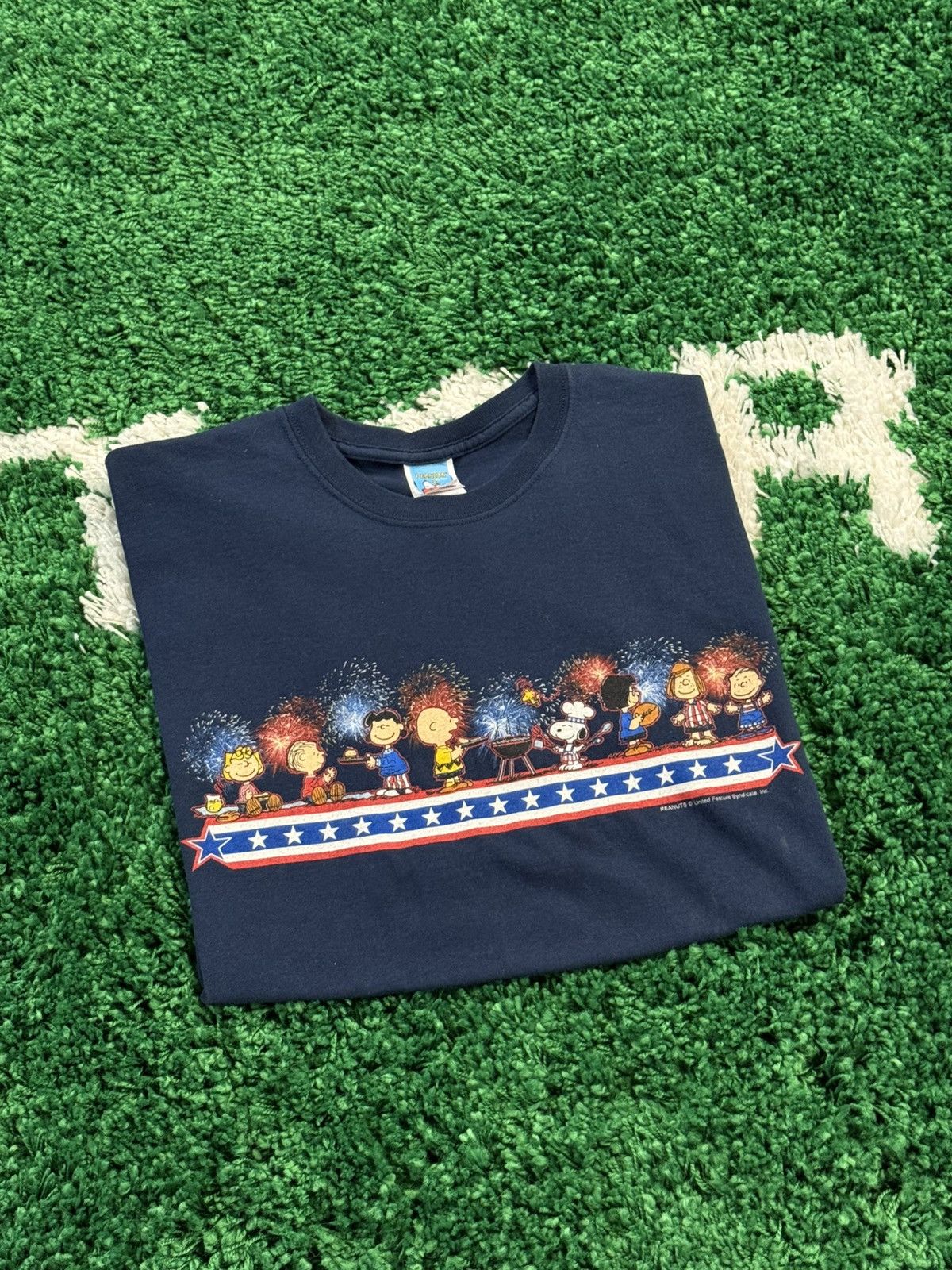 Gildan × Peanuts × Vintage Vintage Peanuts Snoopy Charlie Brown 4th of July Tee Large Size US L / EU 52-54 / 3 - 1 Thumbnail