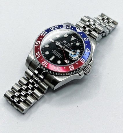 Japanese Brand Seiko Mod GMT-Master 2 Pepsi Jubilee Blue Red Steel Watch Size ONE SIZE - 1 Thumbnail