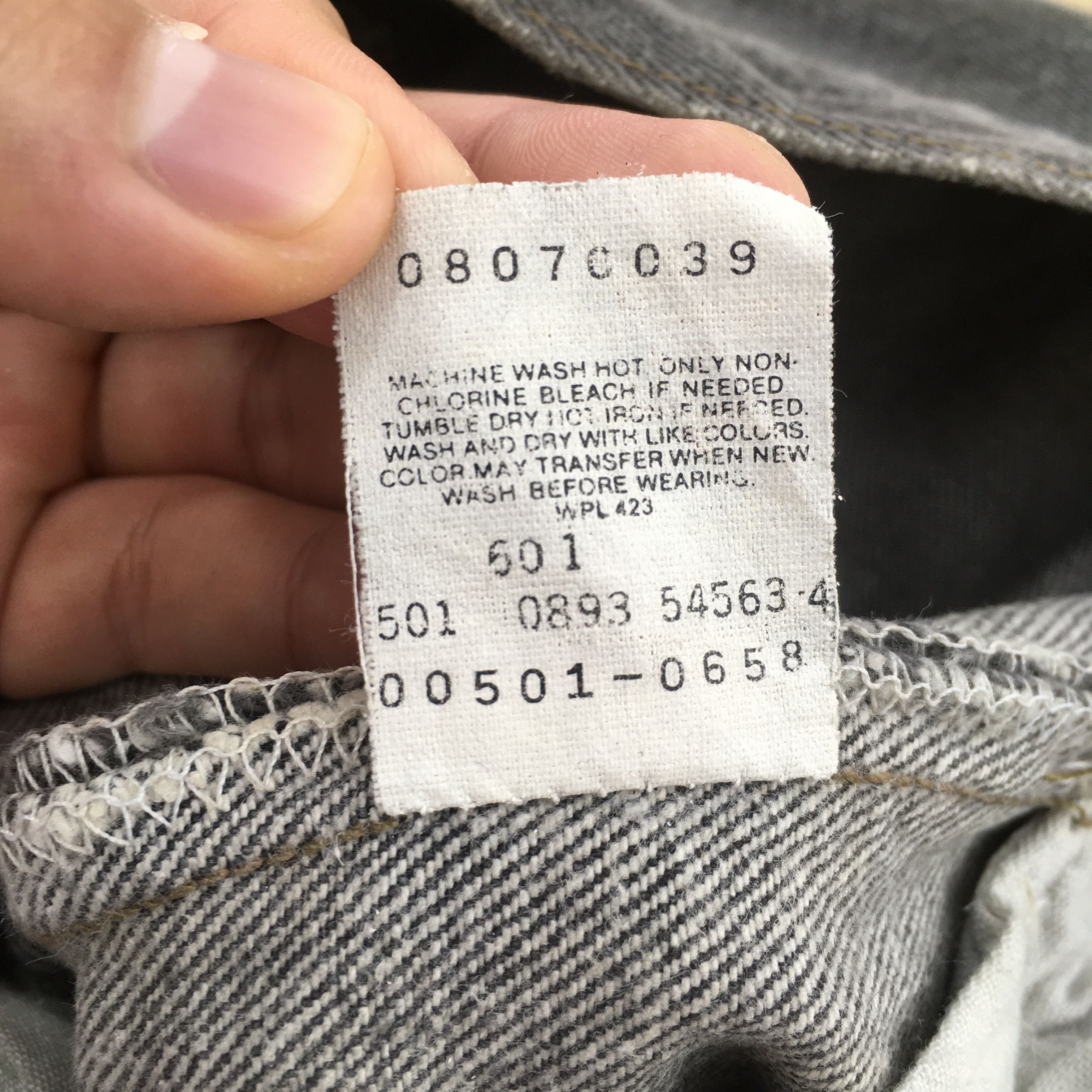 Levi's Size 29x29.5 Vintage 80s Levi's 501 Black Jeans S518 Size US 29 - 14 Thumbnail