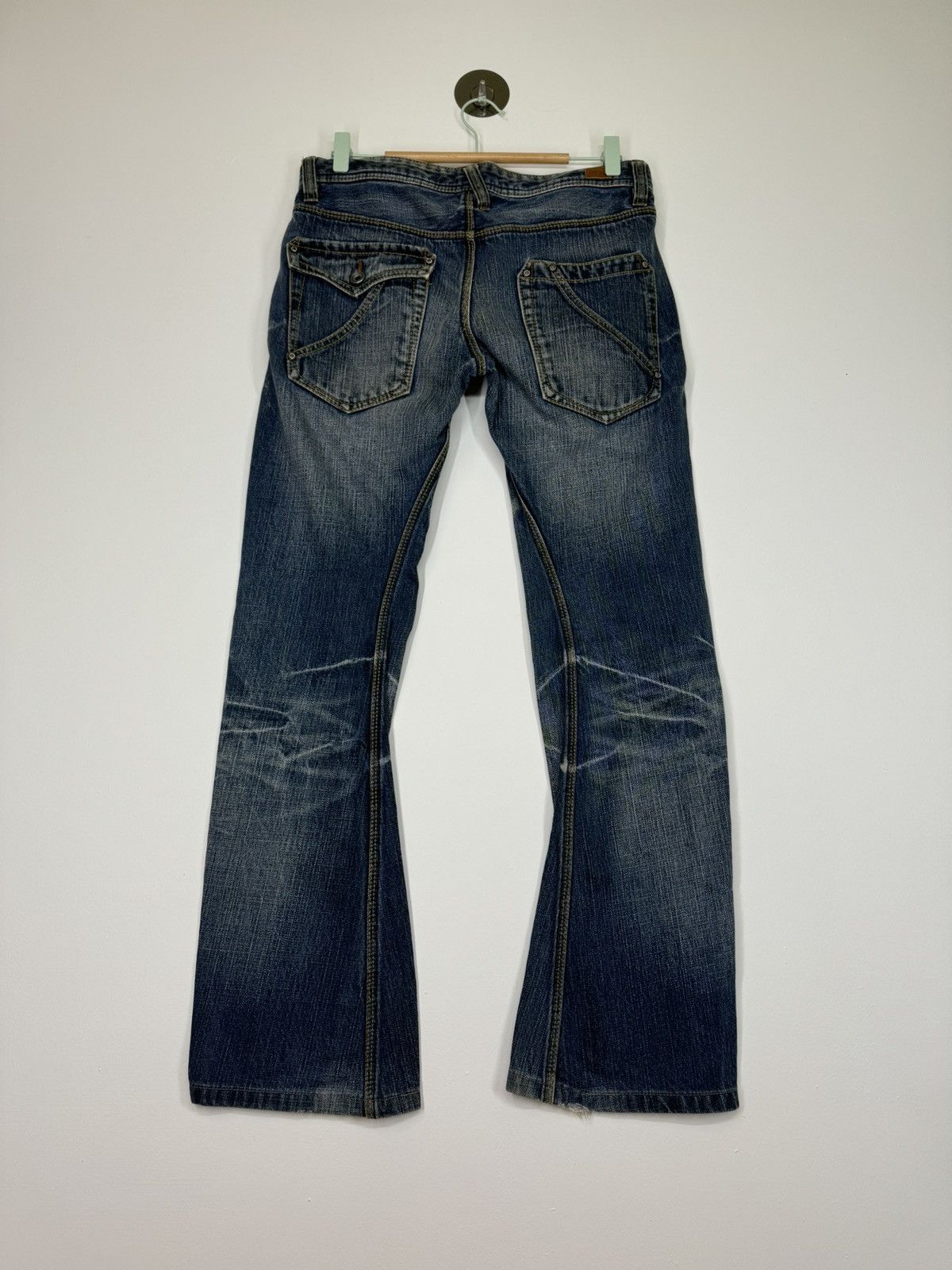 If Six Was Nine × Le Grande Bleu (L.G.B.) × Nicole Club FLARE NICOLE CLUB FOR MEN MUD WASH BOOT CUT DENIM Size US 30 / EU 46 - 2 Thumbnail