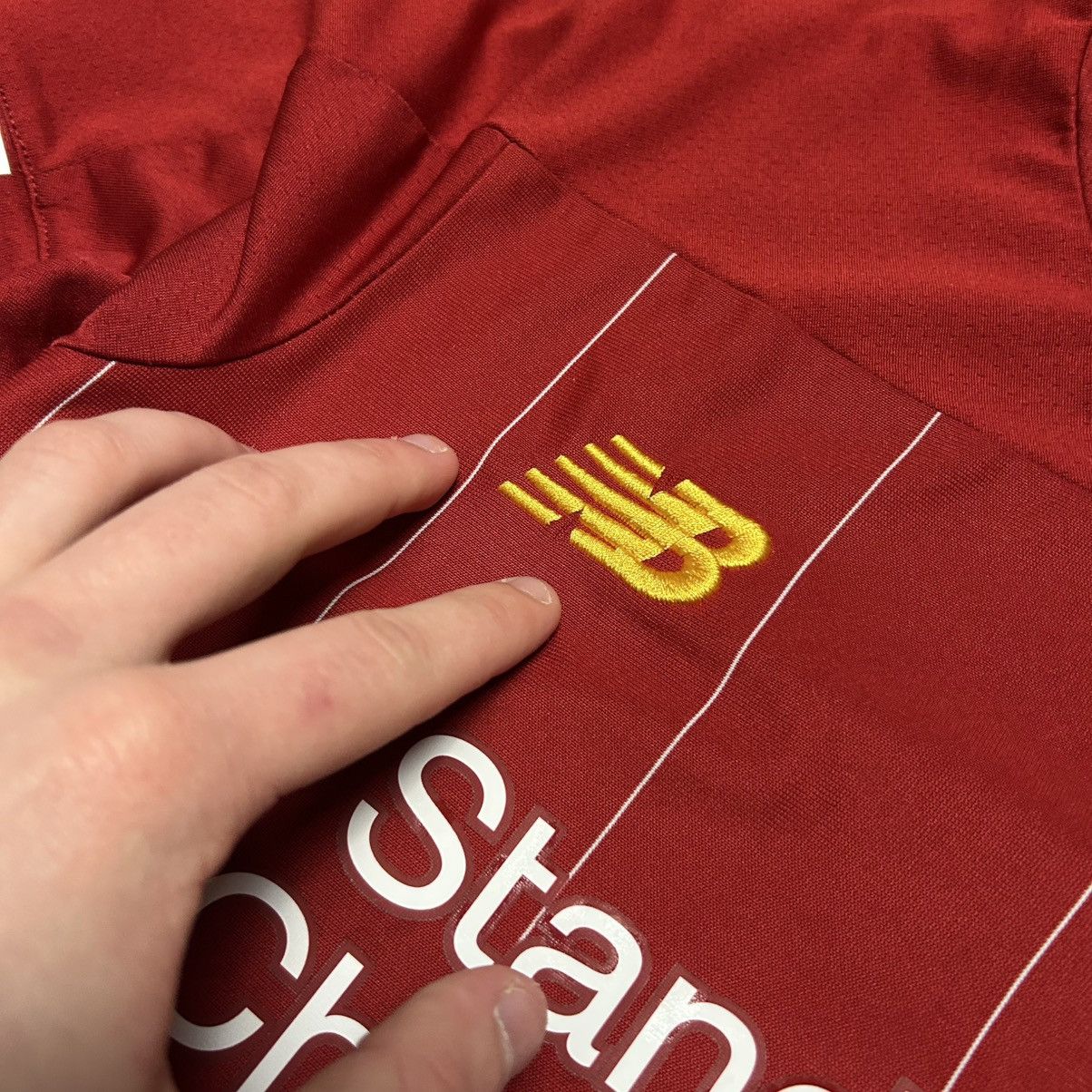 New Balance New Balance FC Liverpool 2019 home soccer jersey Size US S / EU 44-46 / 1 - 3 Thumbnail