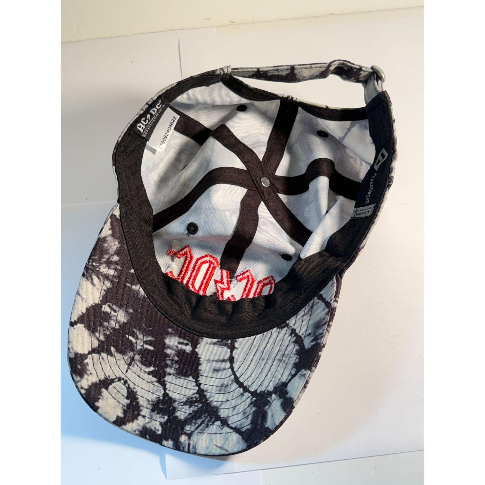 Other AC/DC Rock n Roll Metal Music Tie-Dye Cap Hat Mens READ Size ONE SIZE - 6 Thumbnail