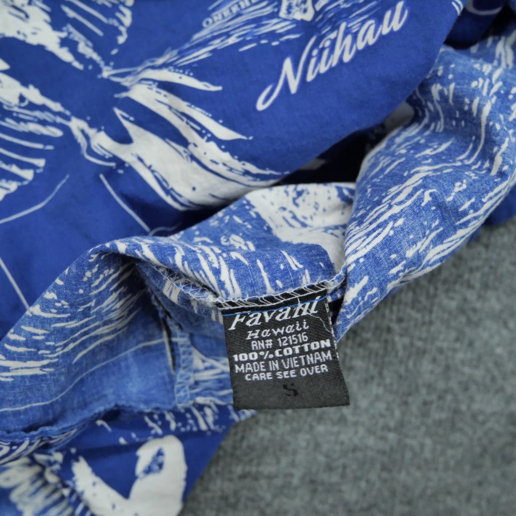 Vintage Favant Mens XL Blue Classic Hawaiian Collared Button-Up Shirt User: Favant Mens XL Blue Classic Hawaiian Collared Button-Up Shirt Size US XL / EU 56 / 4 - 6 Thumbnail