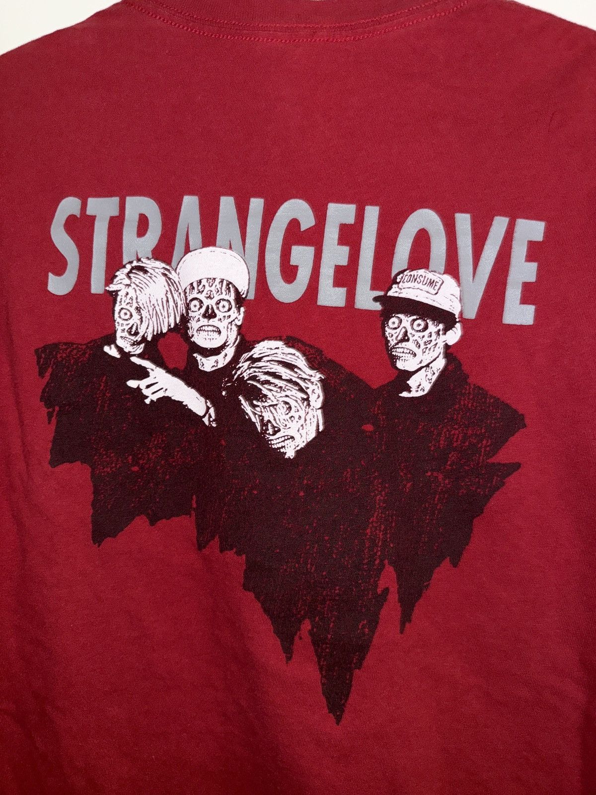 StrangeLove Skateboards Strangelove skateboards “they live” t shirt Size US L / EU 52-54 / 3 - 1 Thumbnail